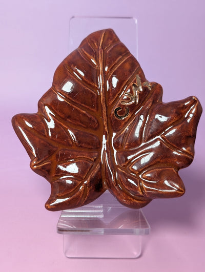 Cunty Leaf Ashtray