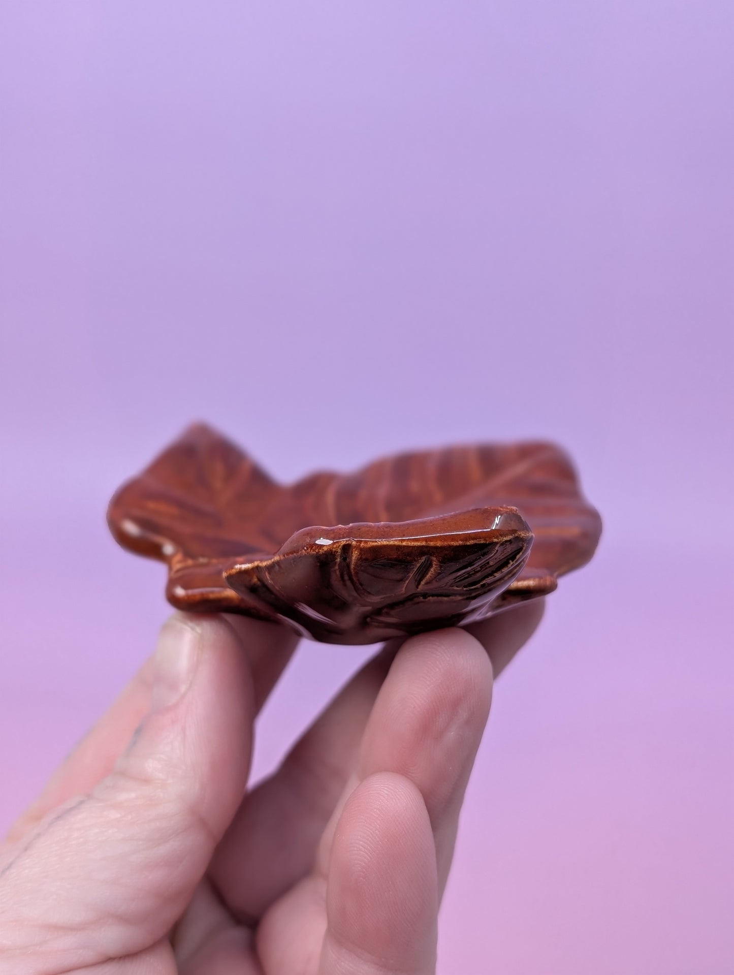 Cunty Leaf Ashtray