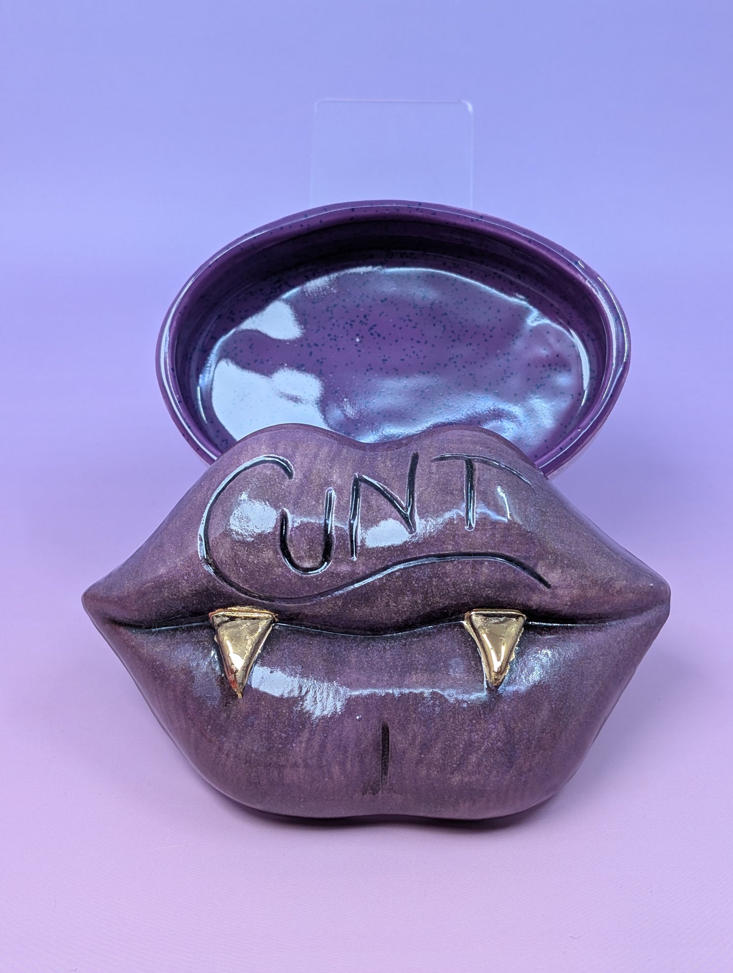 Fangy Cunt Box