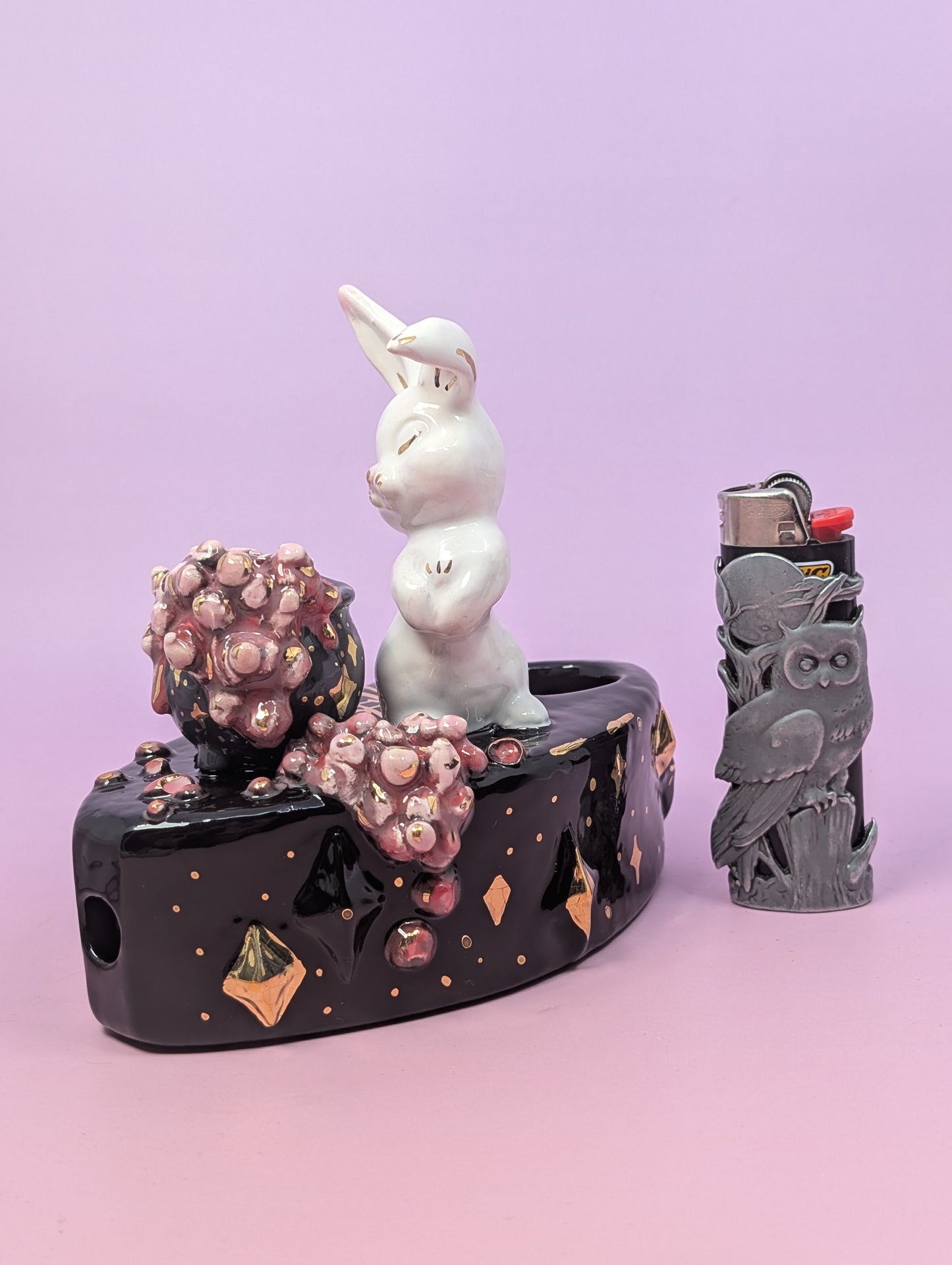 Bunny Cauldron Pipe