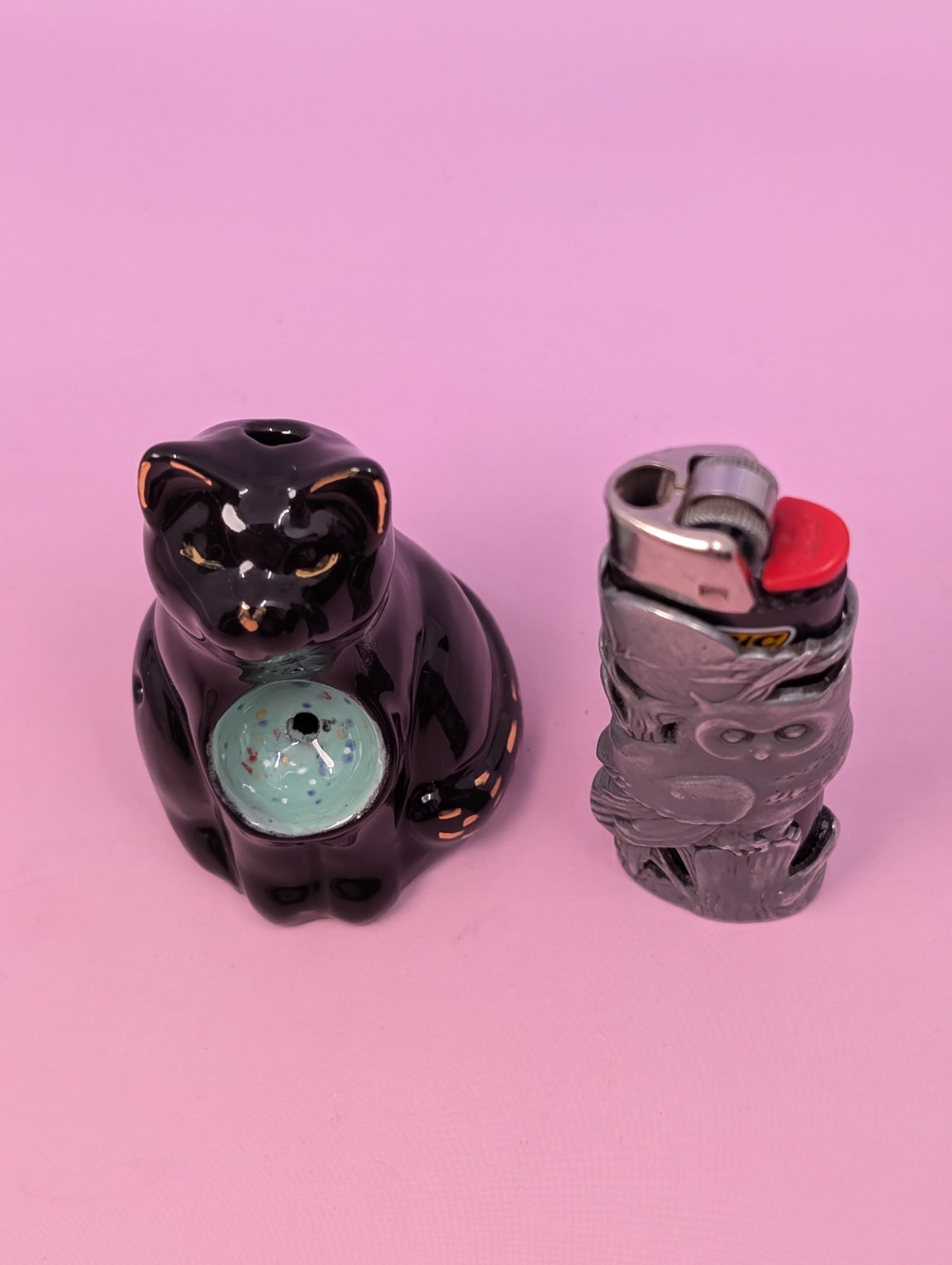 Cat Pipe with Yarn Ball