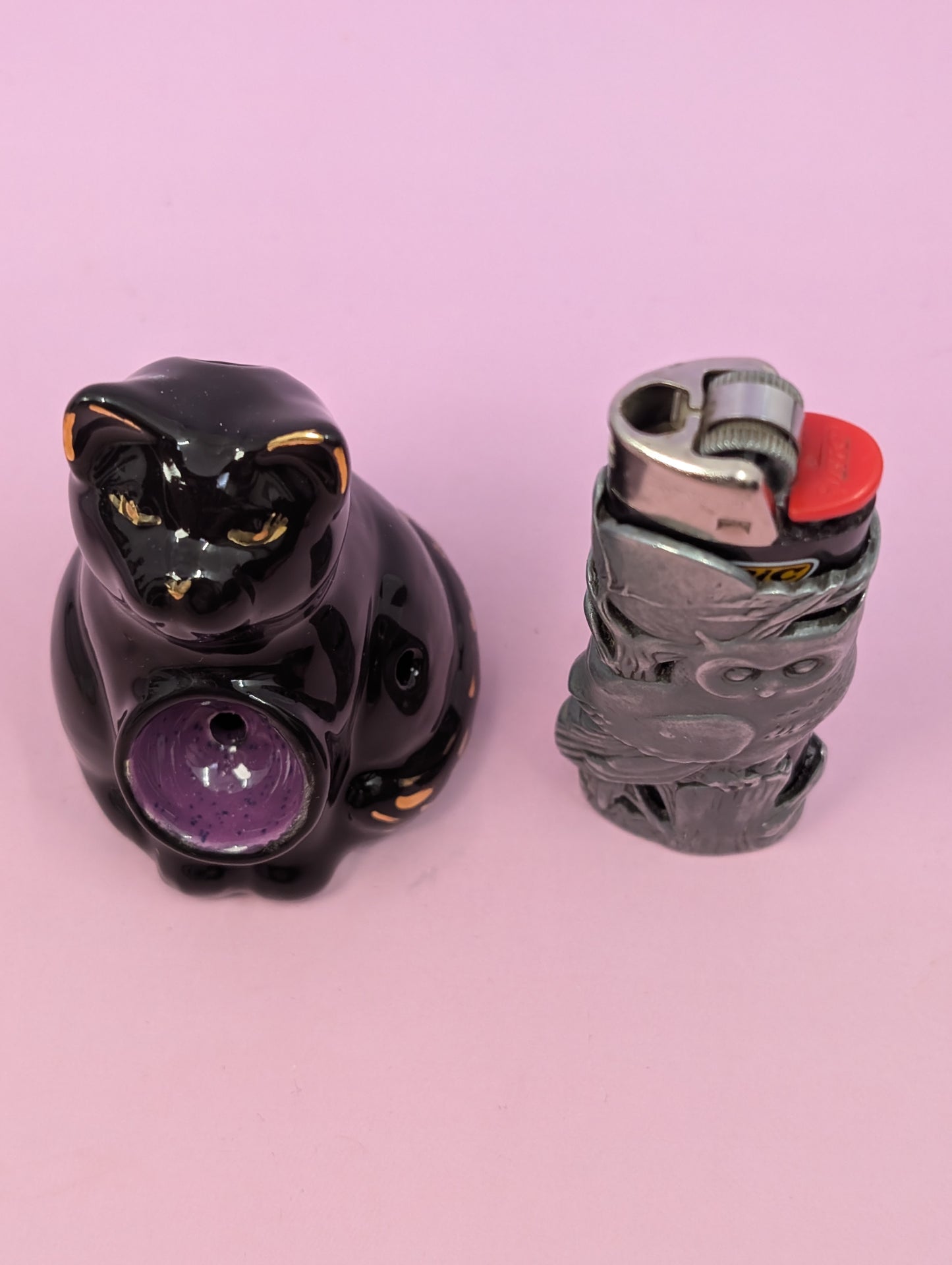 Cat Pipe with Yarn Ball