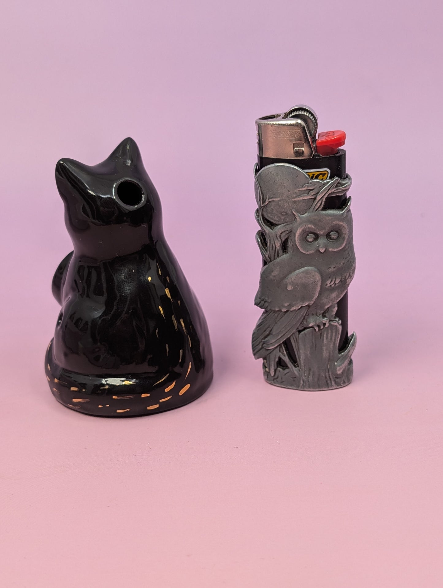 Cat Pipe with Yarn Ball