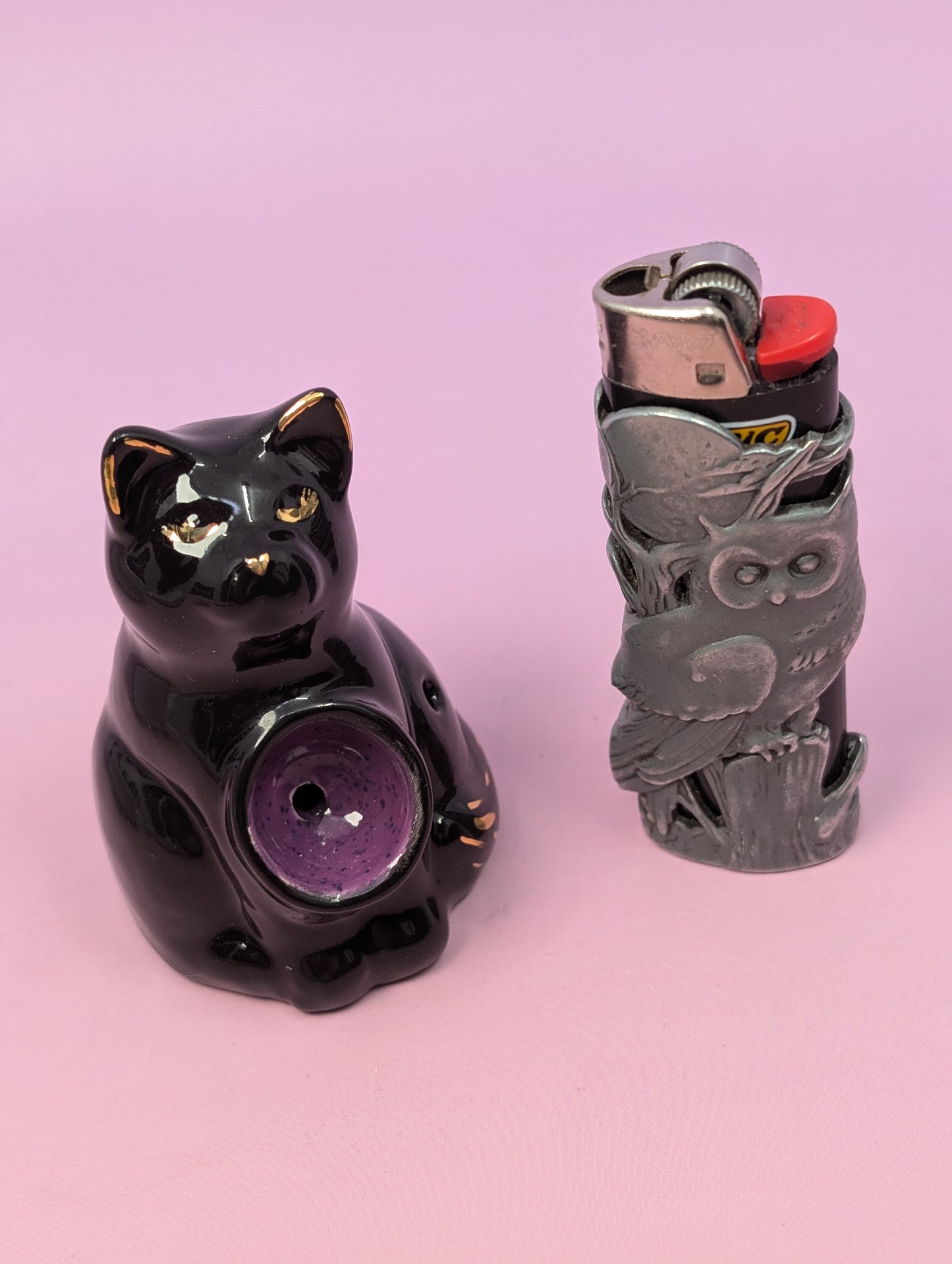 Cat Pipe with Yarn Ball