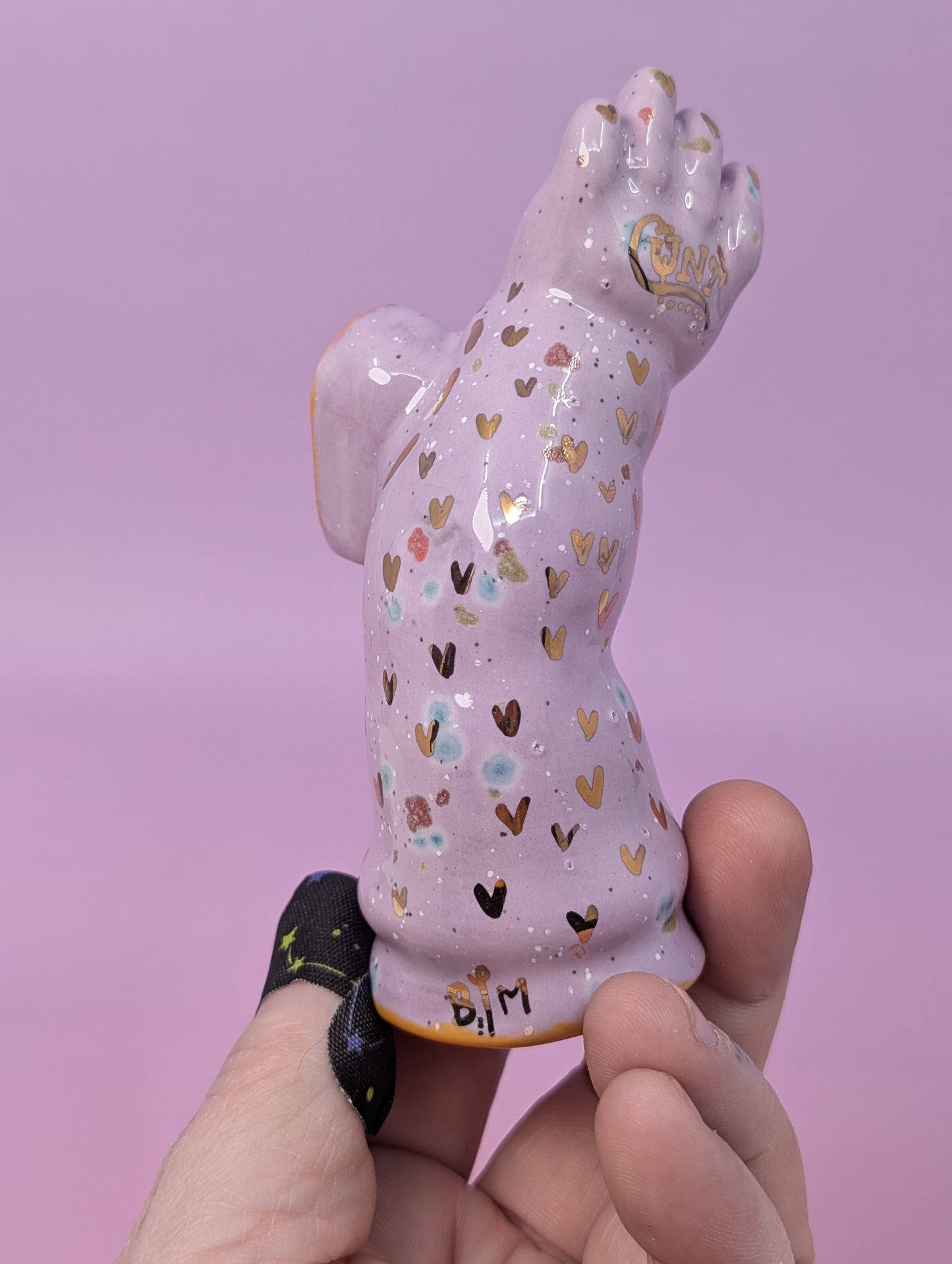Cunty Doll Arm Pipe with Gold Glaze
