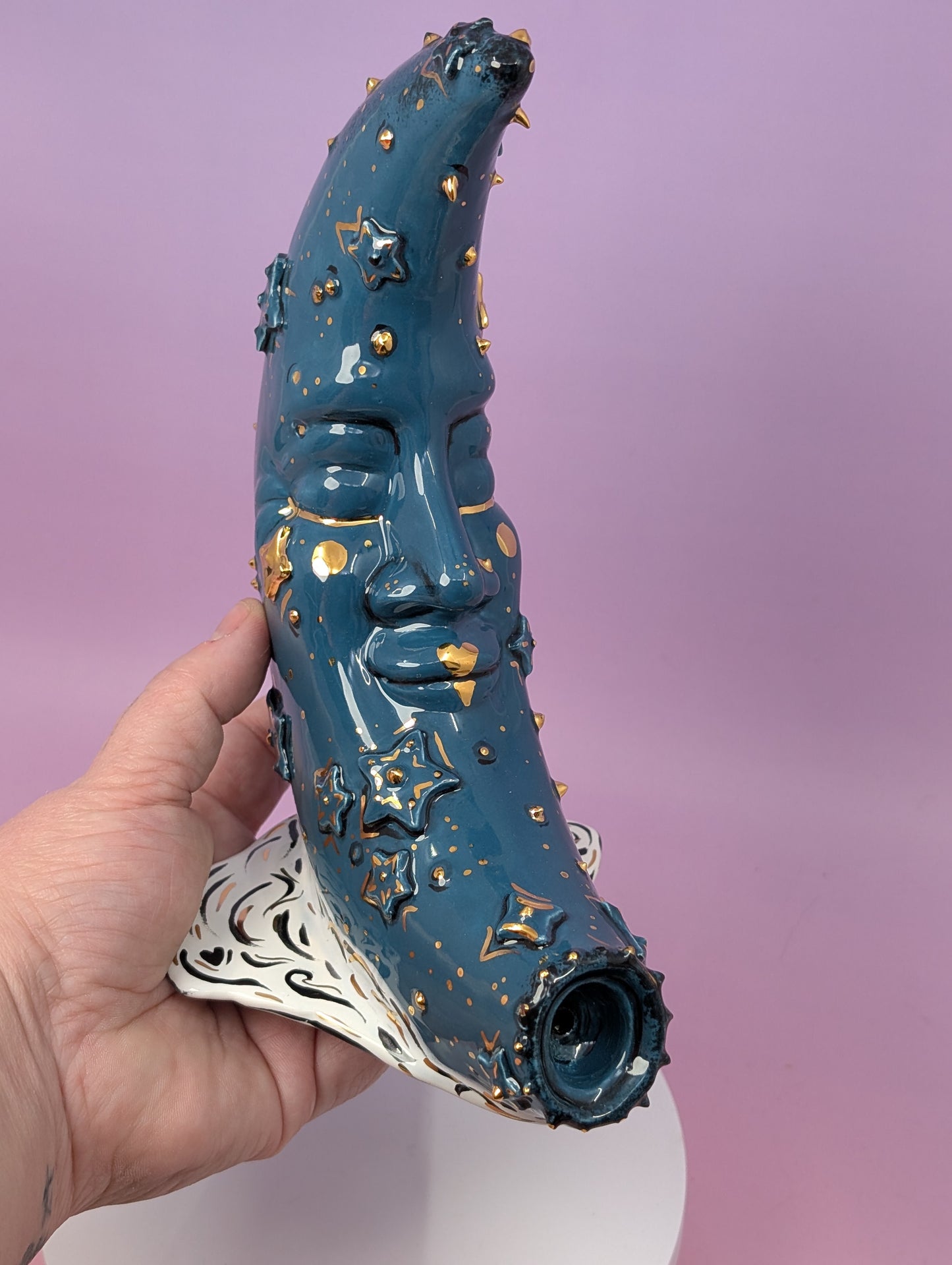 Moon Pipe