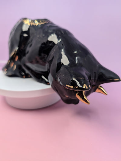 Devil Dink Planter W/Gold Horns