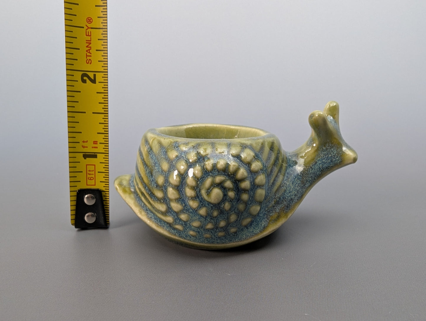 Snail Personal Ashtray - Floating Green
