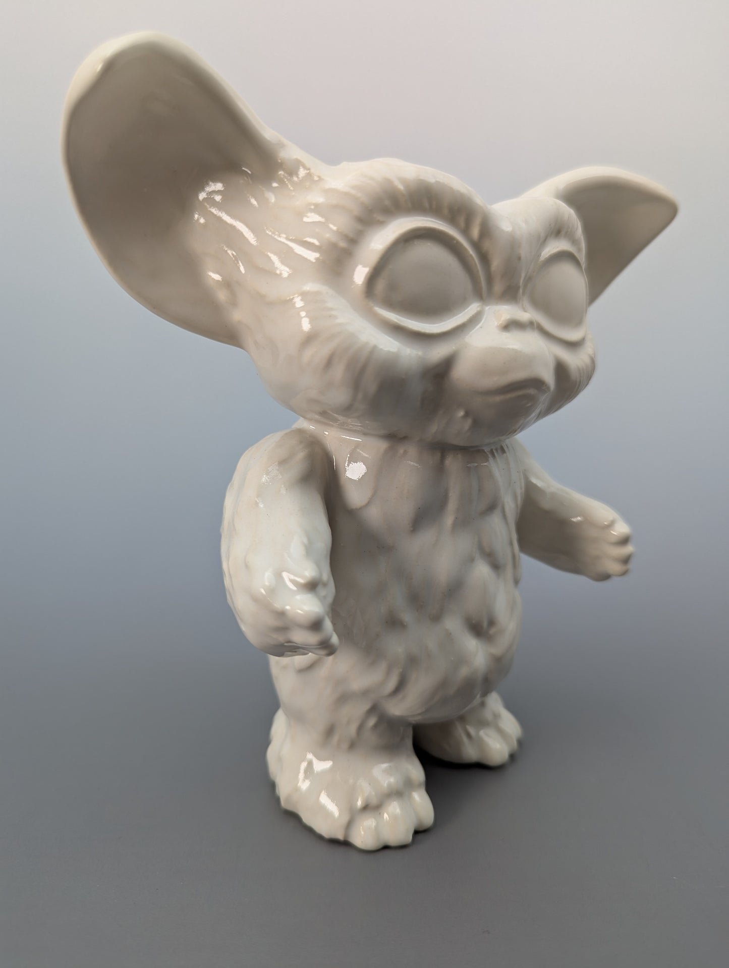 Gizmo Planter - White Gloss