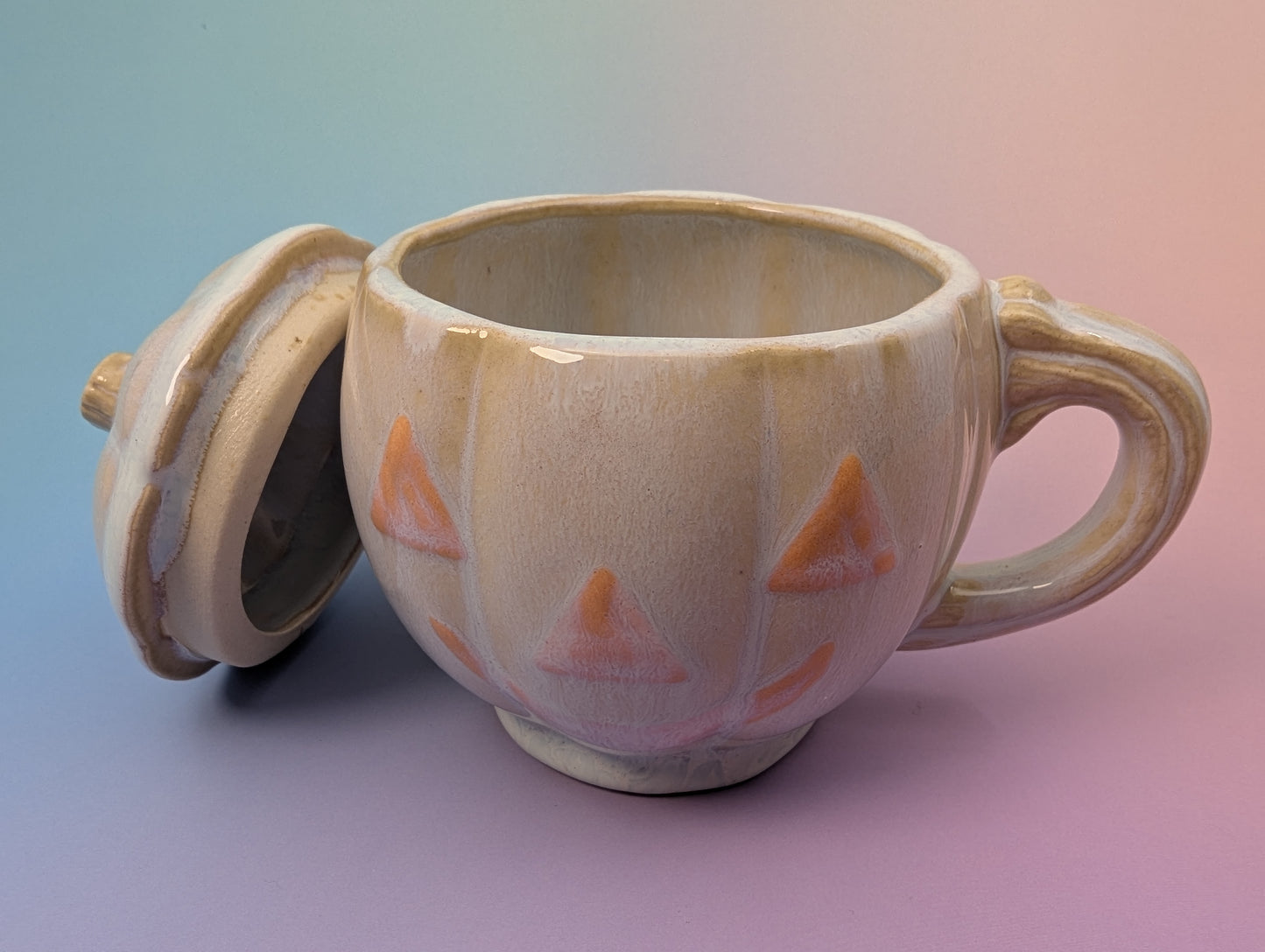 GOB Jack-o-Lantern Mug with Lid - Floating White with Orange