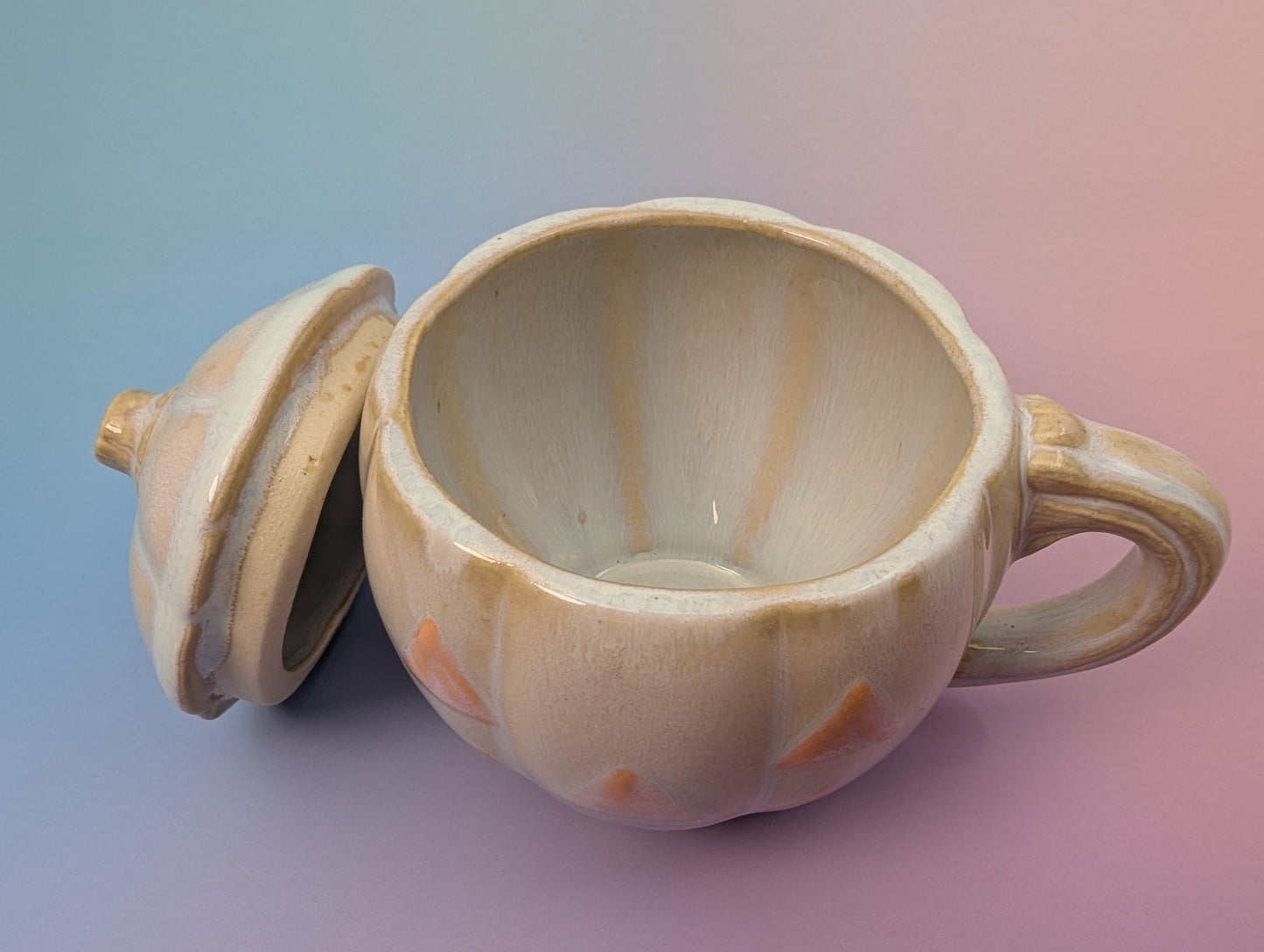 GOB Jack-o-Lantern Mug with Lid - Floating White with Orange
