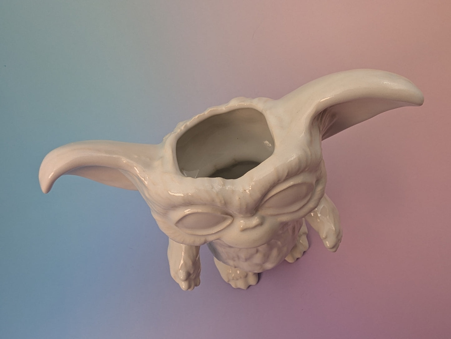 Gizmo Planter - White Gloss