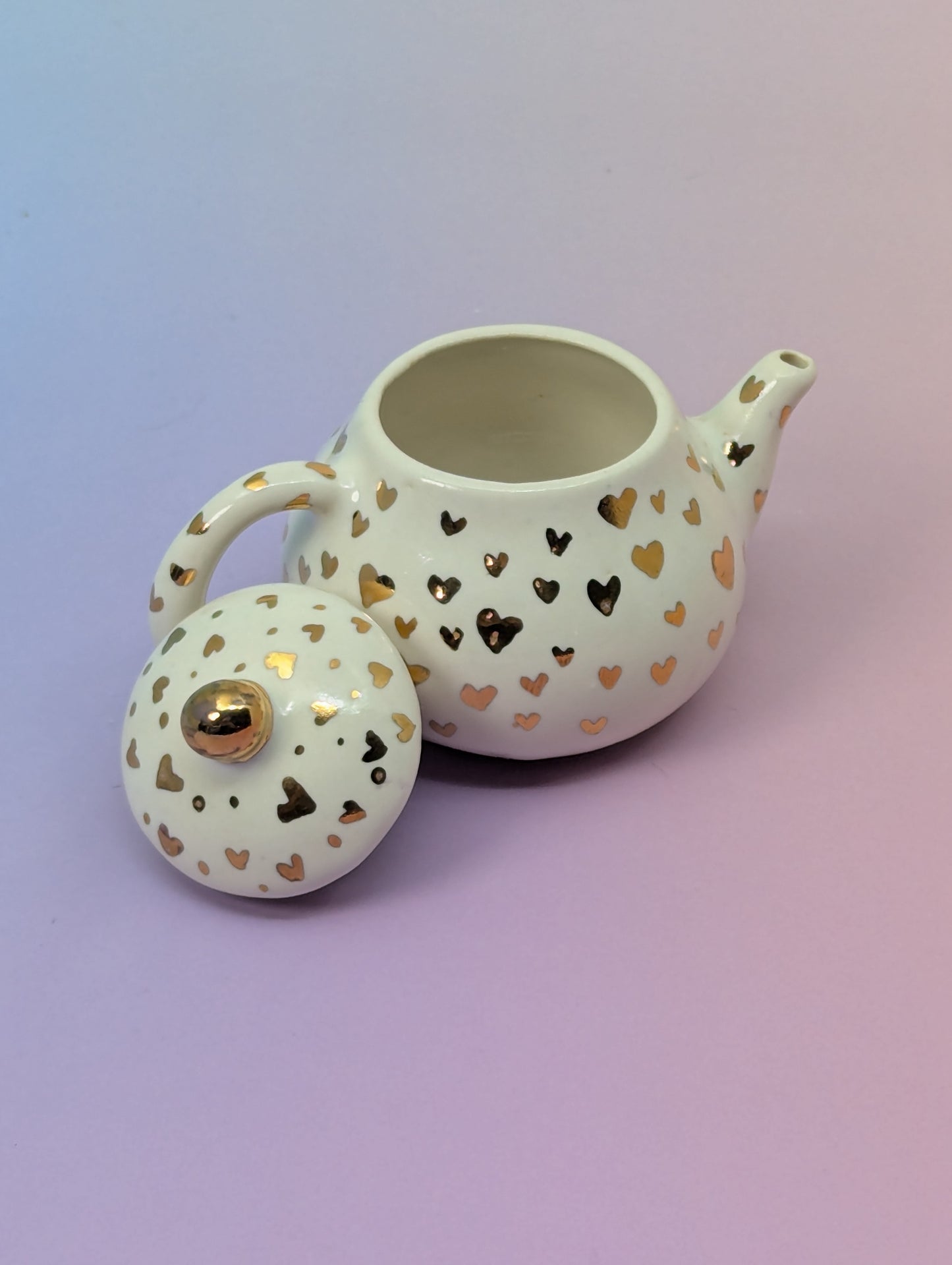 Tiny Teapot