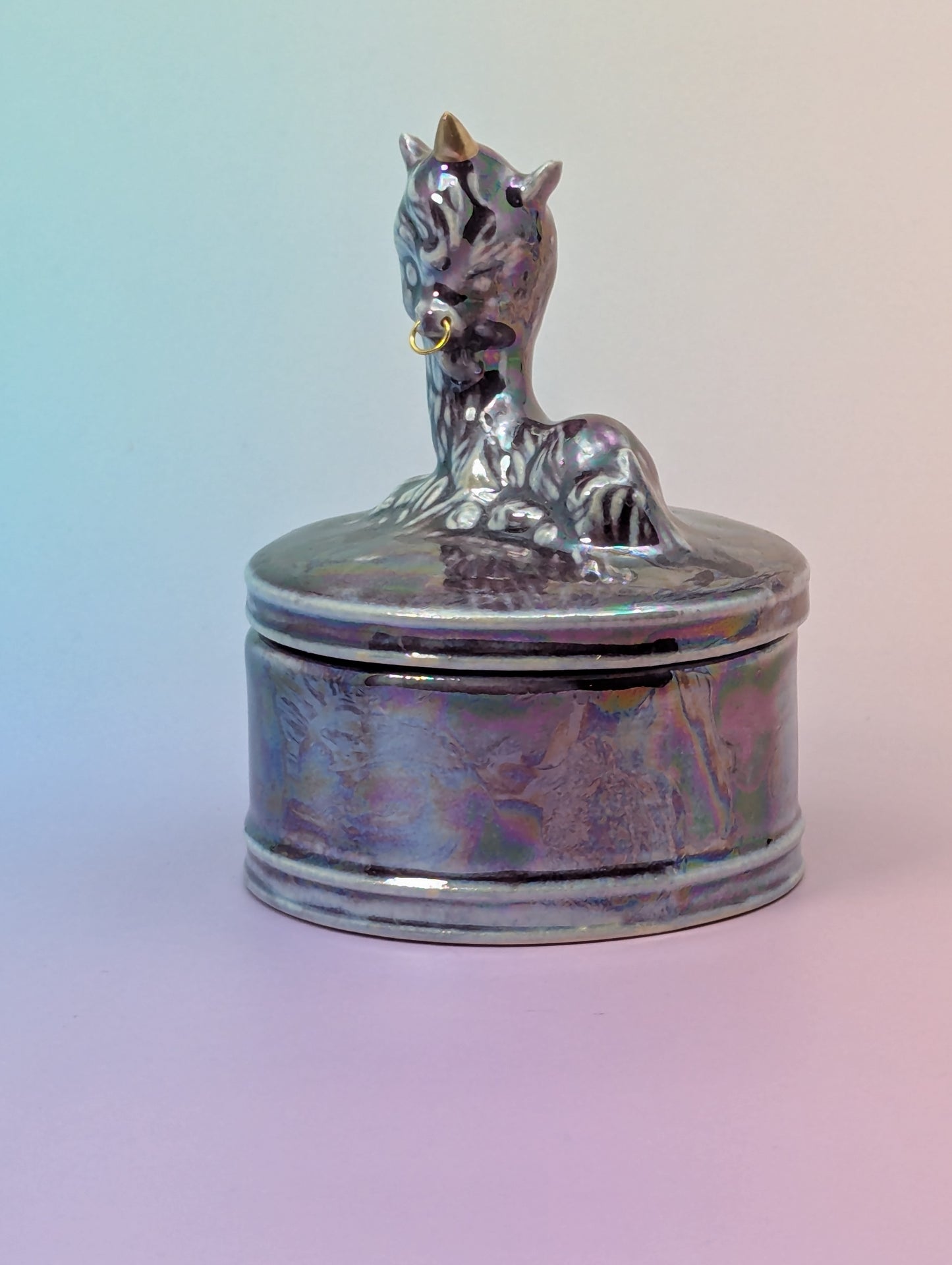 Unicorn Jar with Septum Ring