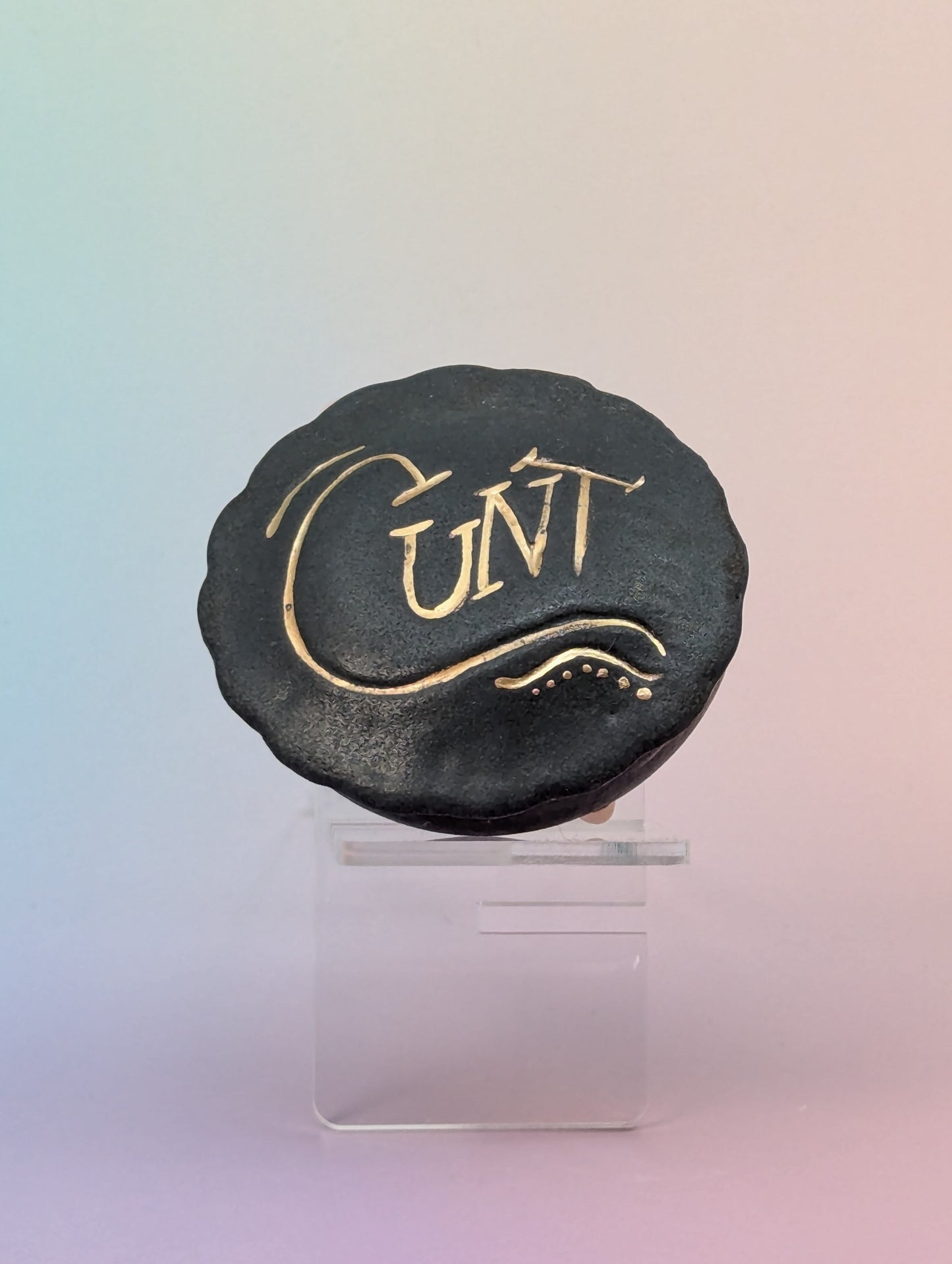 Cunt Round Scalloped Pillbox