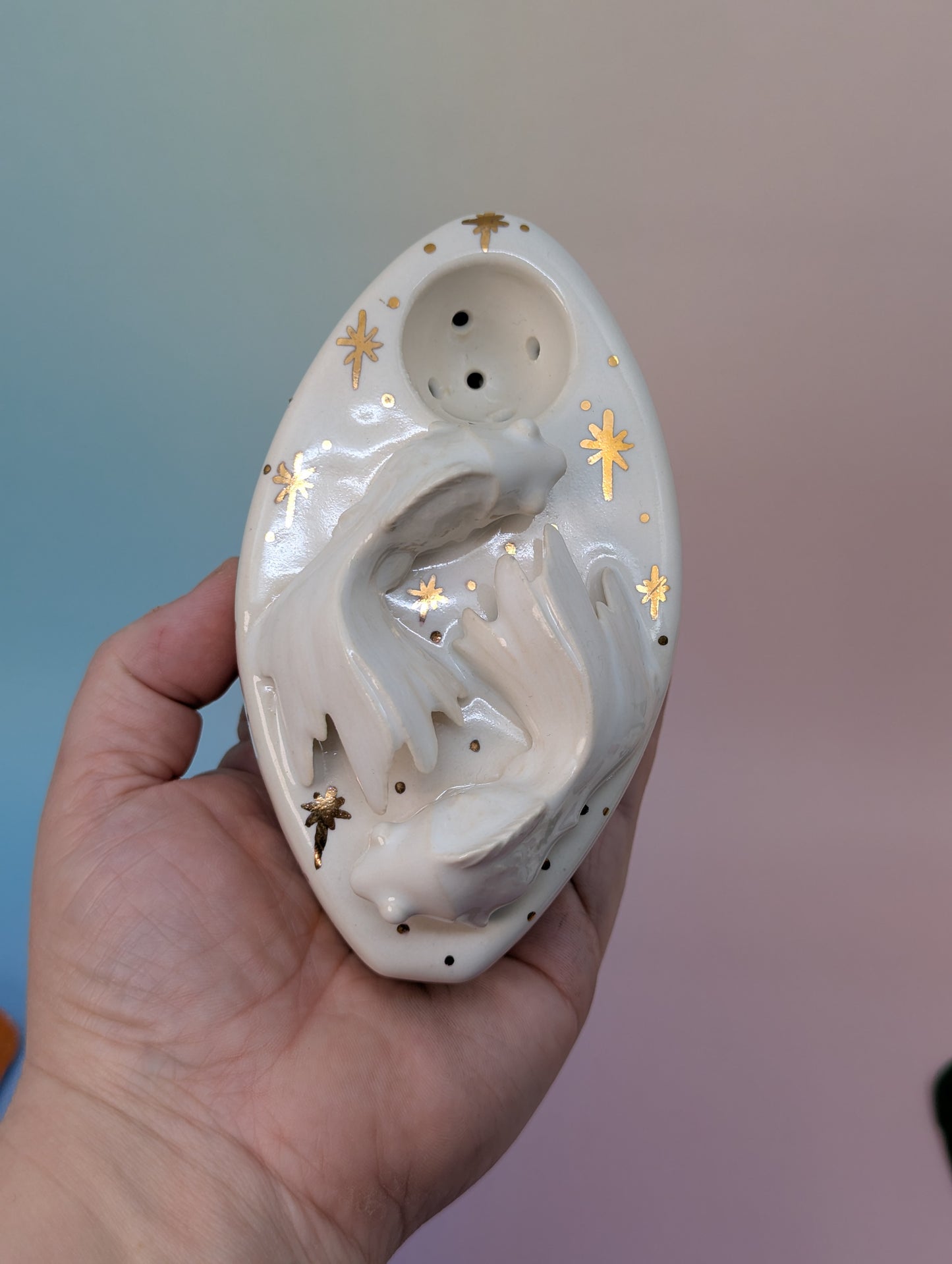 Two Cunty Goldies on an Oval with Gold Stars