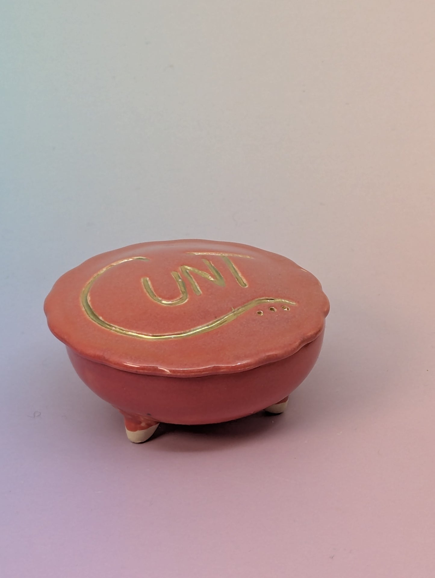 Cunt Round Pillbox