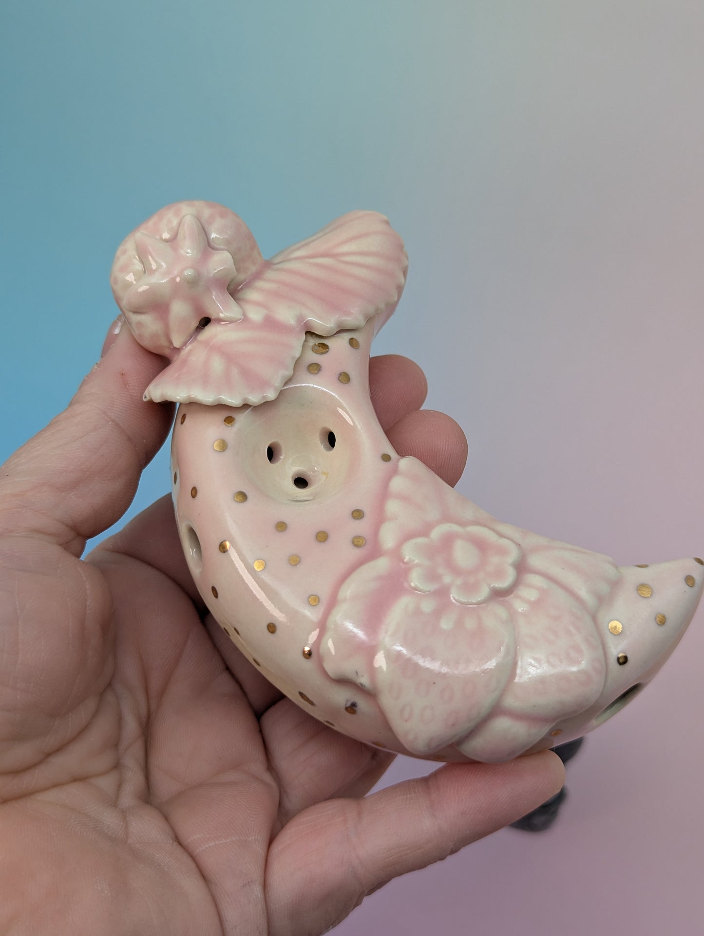 Strawberry Moon Pipe