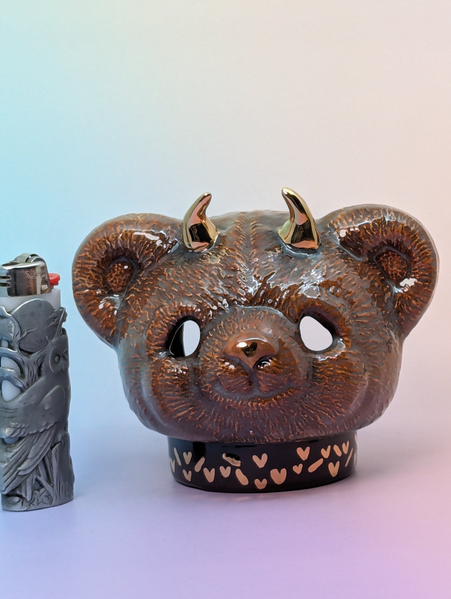 Horny Bear Ashtray W/Gold Glaze Hearts