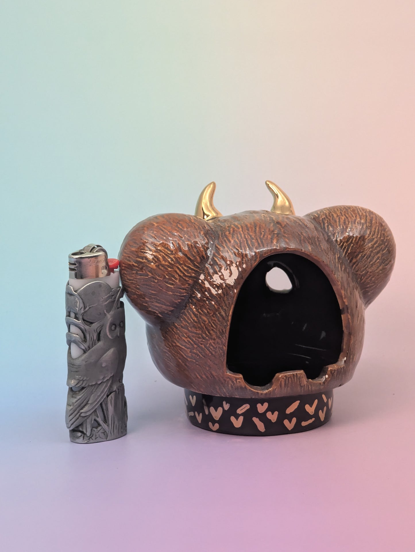 Horny Bear Ashtray W/Gold Glaze Hearts