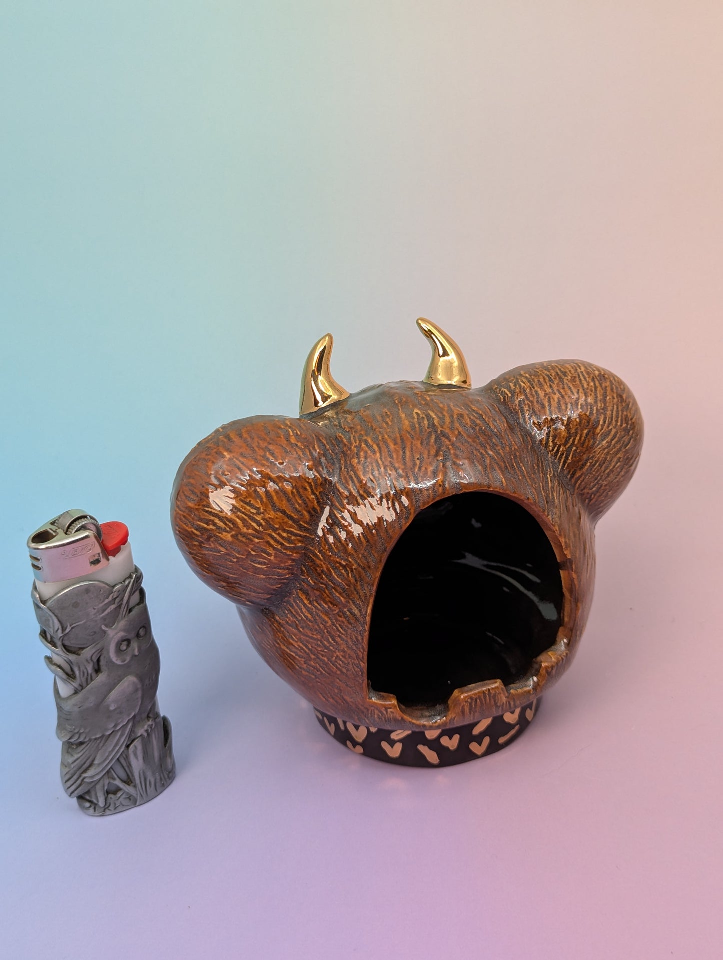 Horny Bear Ashtray W/Gold Glaze Hearts