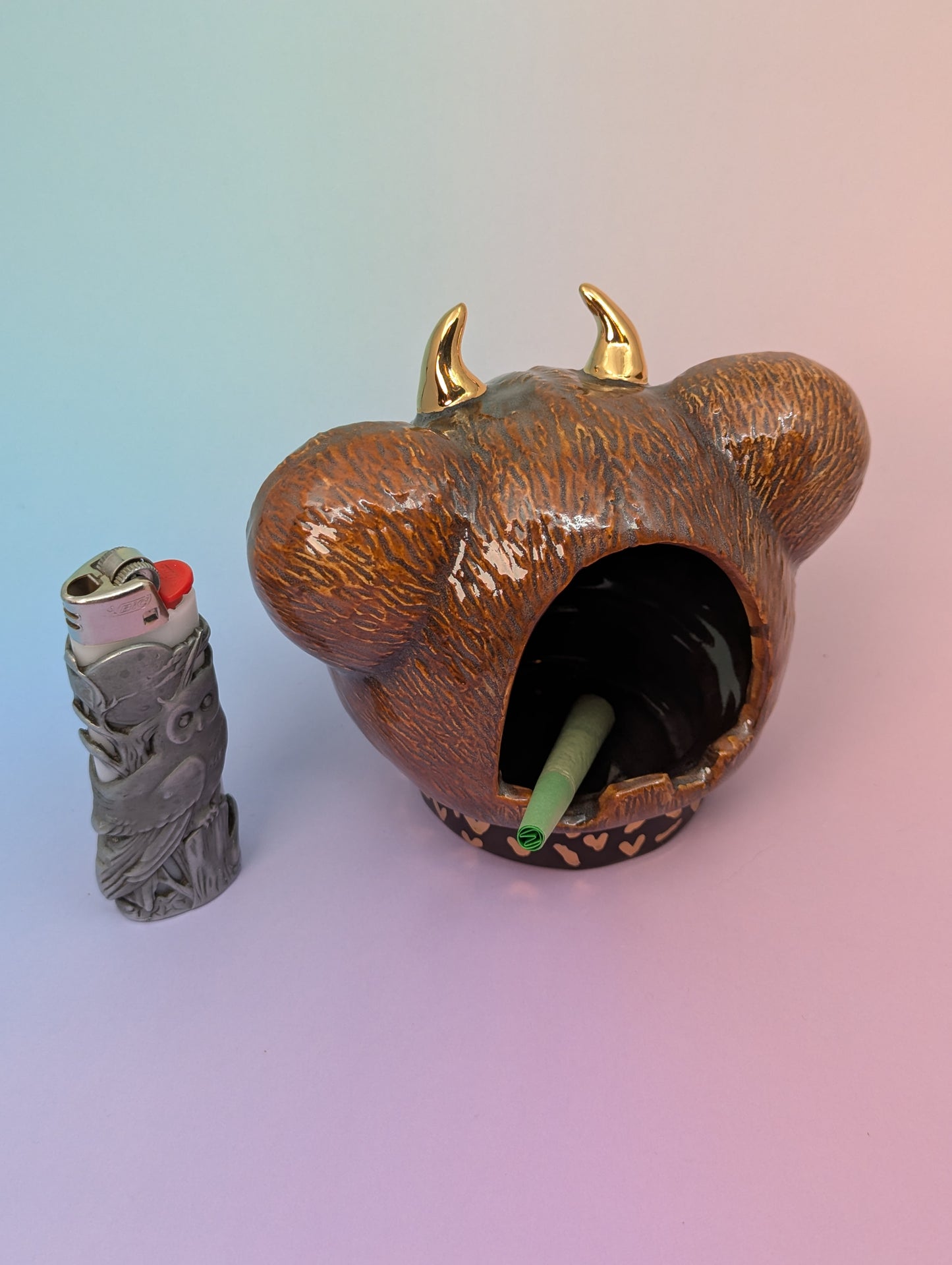 Horny Bear Ashtray W/Gold Glaze Hearts