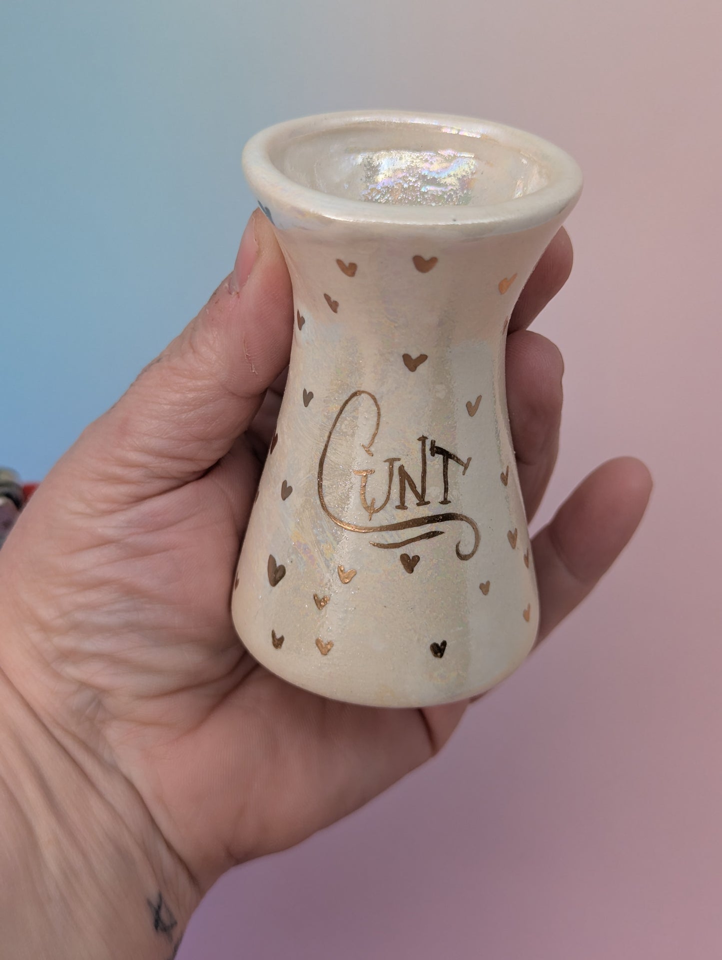 Cunty Bud Vase W/Opalescent