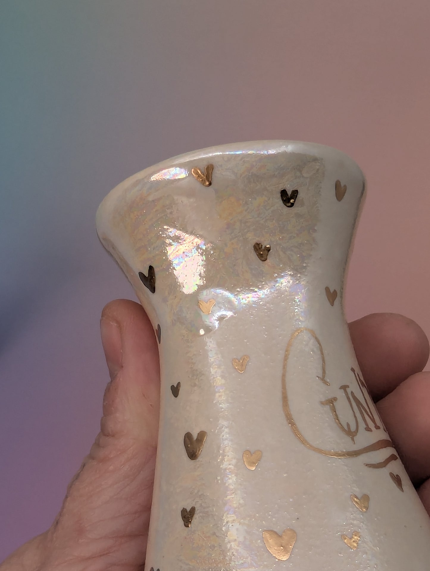 Cunty Bud Vase W/Opalescent