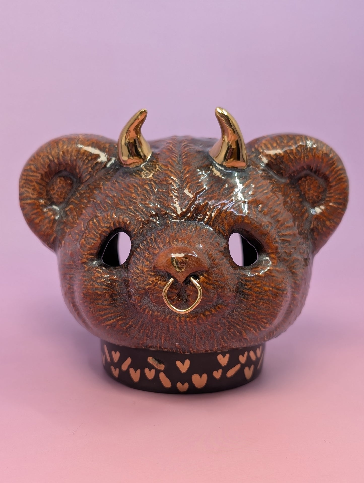 Horny Bear Ashtray W/Gold Glaze Hearts