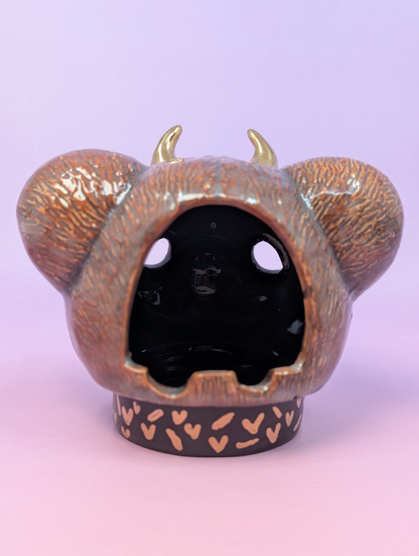 Horny Bear Ashtray W/Gold Glaze Hearts