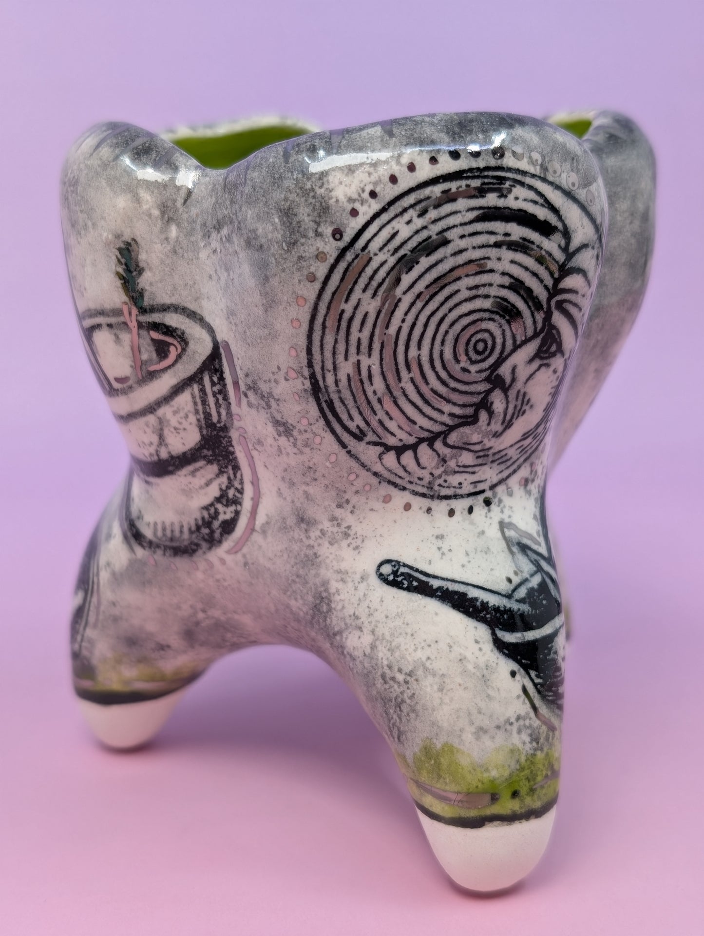 Apothecary Tooth Cup with Silver Glaze