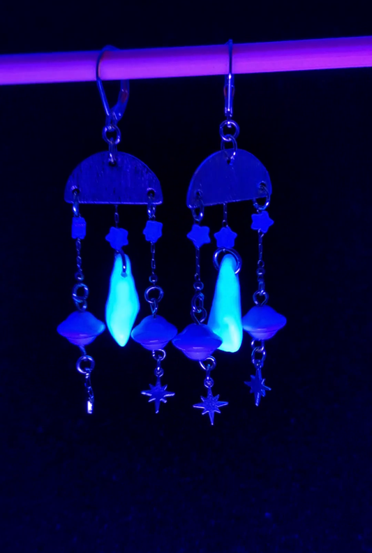 Astraia's Celestial Offering