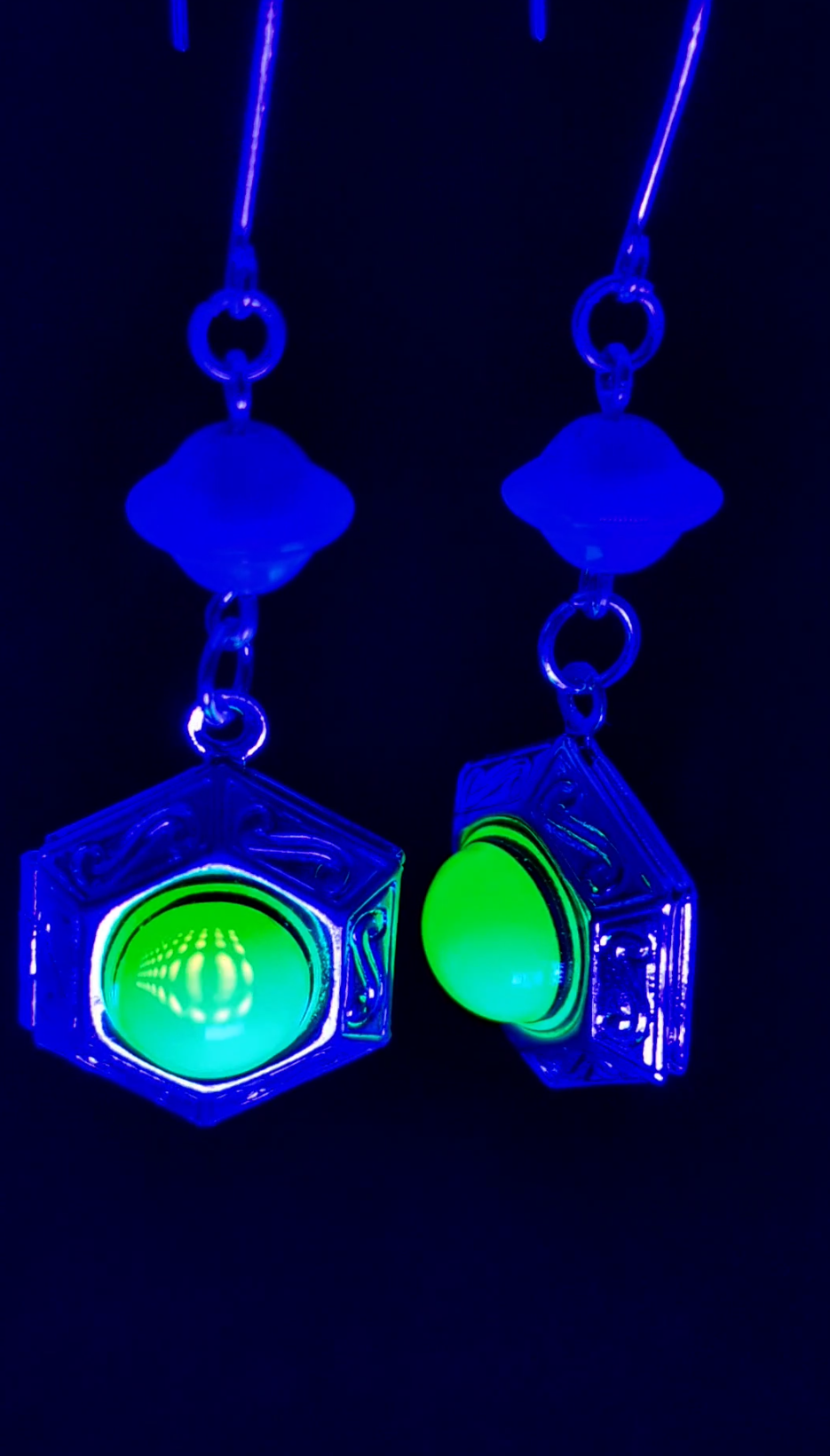 Saturn's Atomic Keepsake