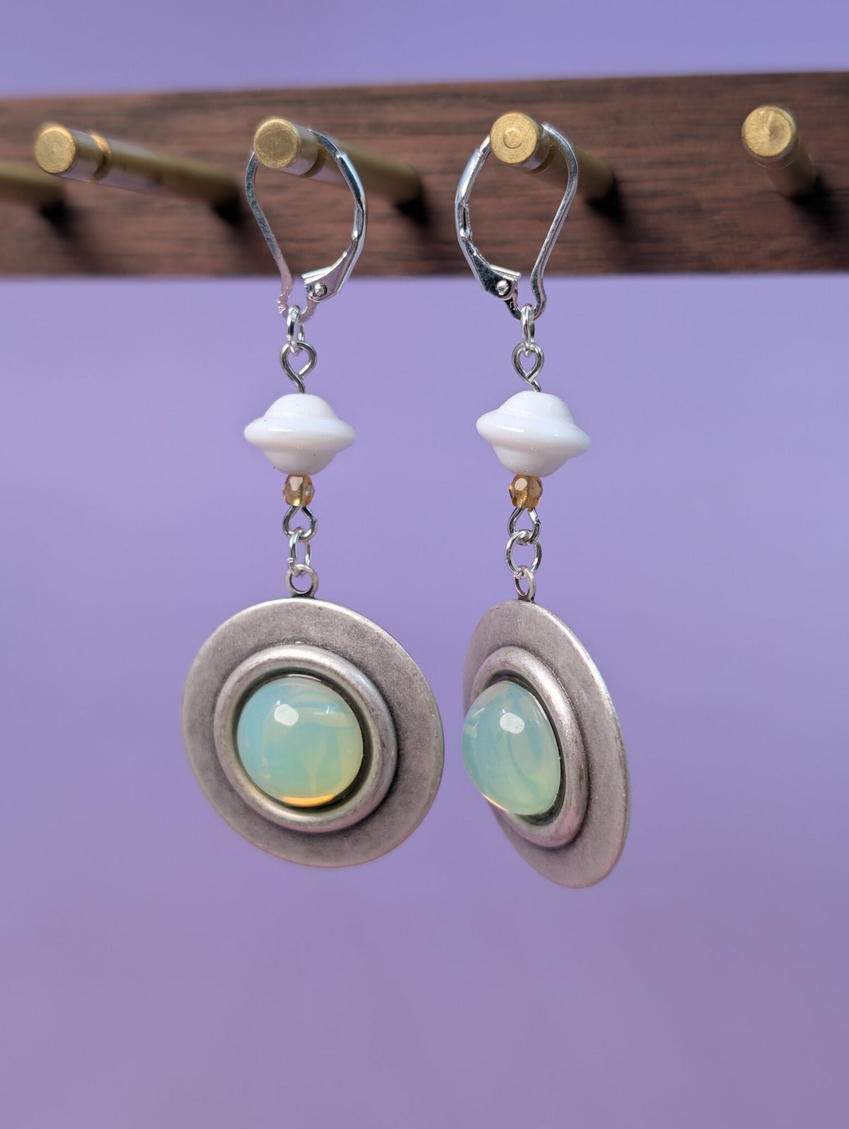 EAR-0076_0004.jpg
