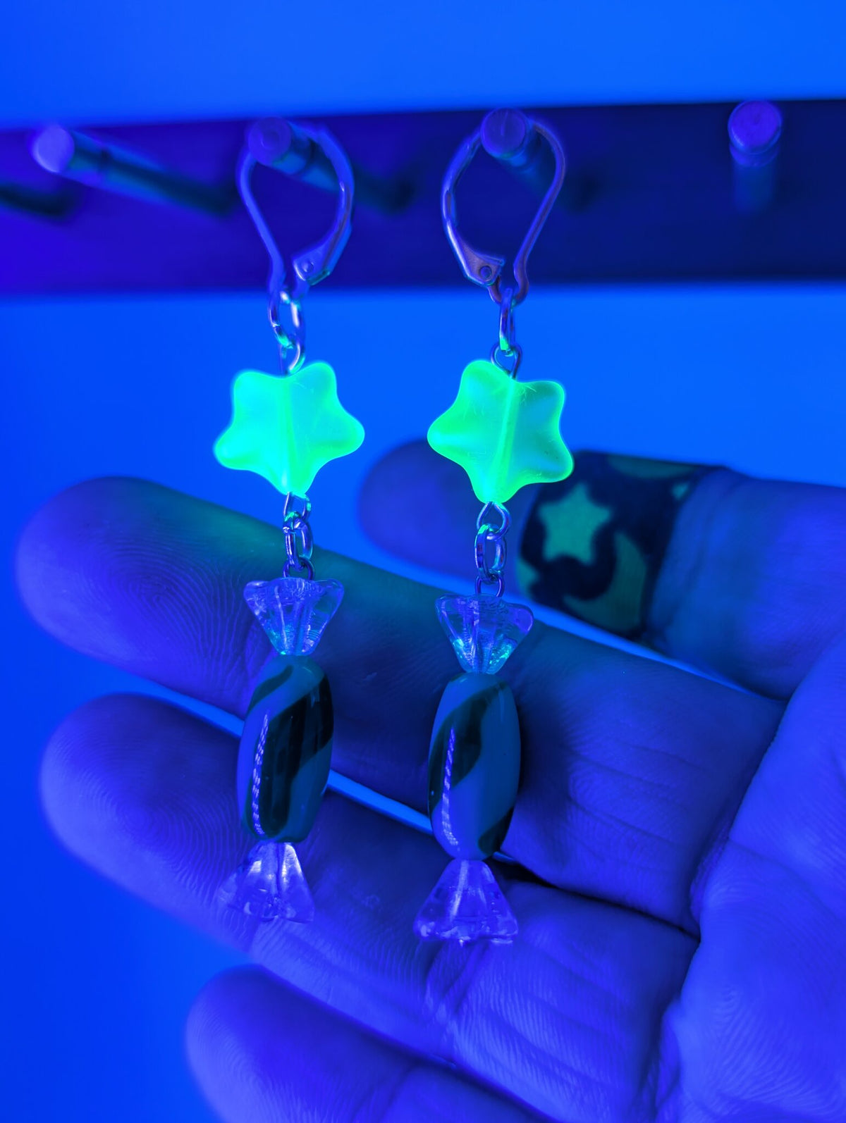 EAR-0098_0003.jpg