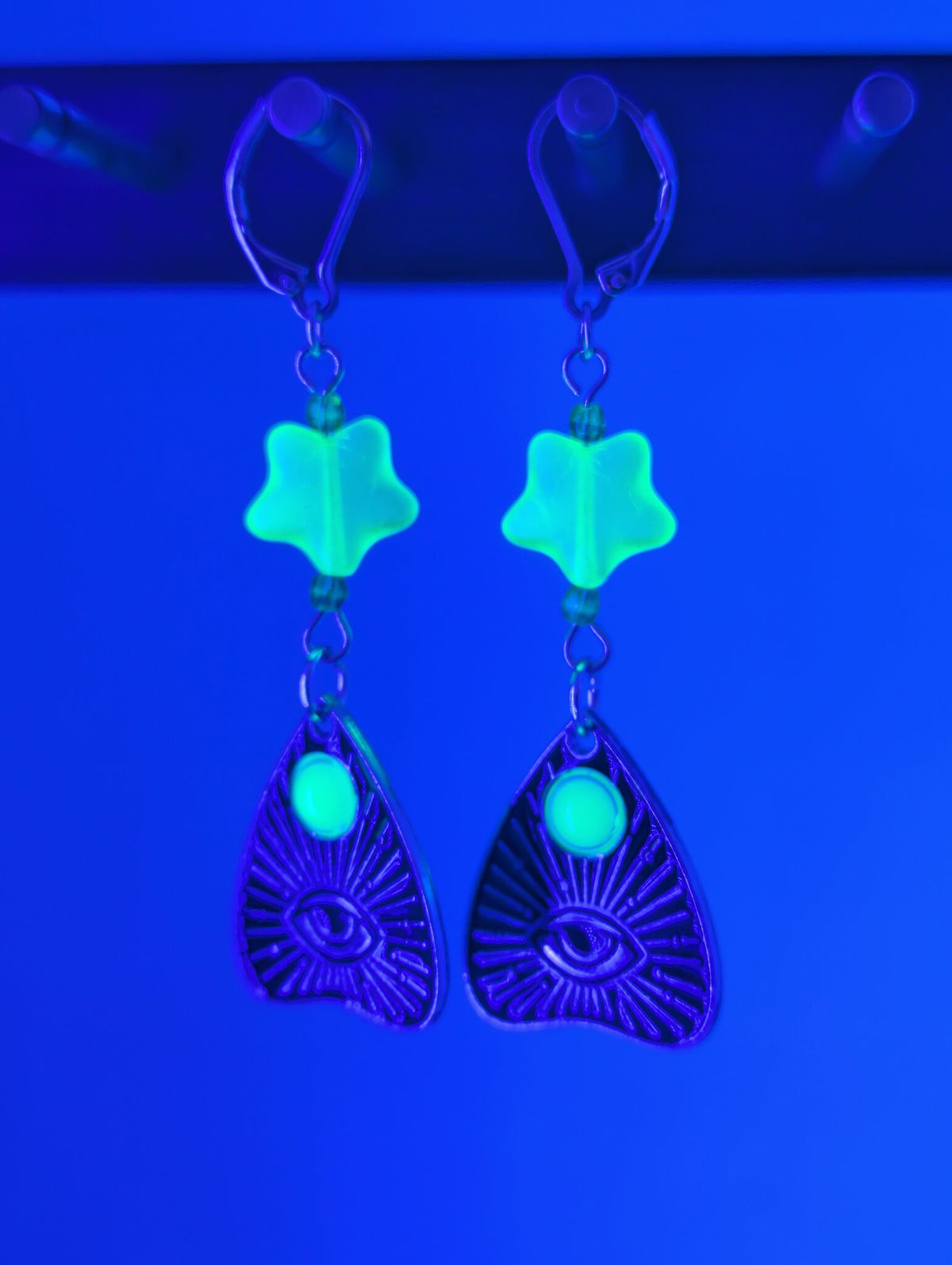 EAR-0111_0004.jpg