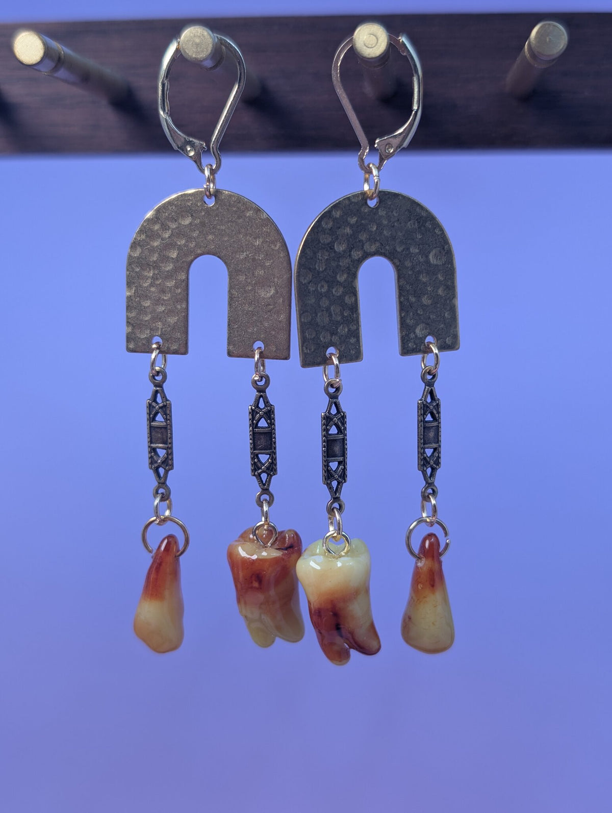 EAR-0116_0003.jpg
