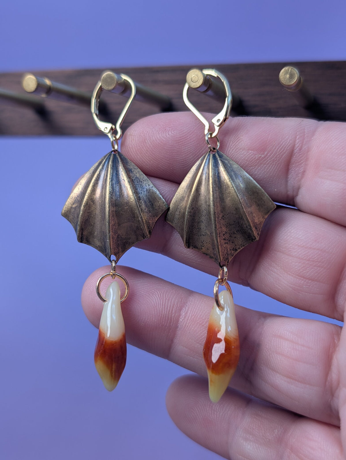 EAR-0119_0004.jpg