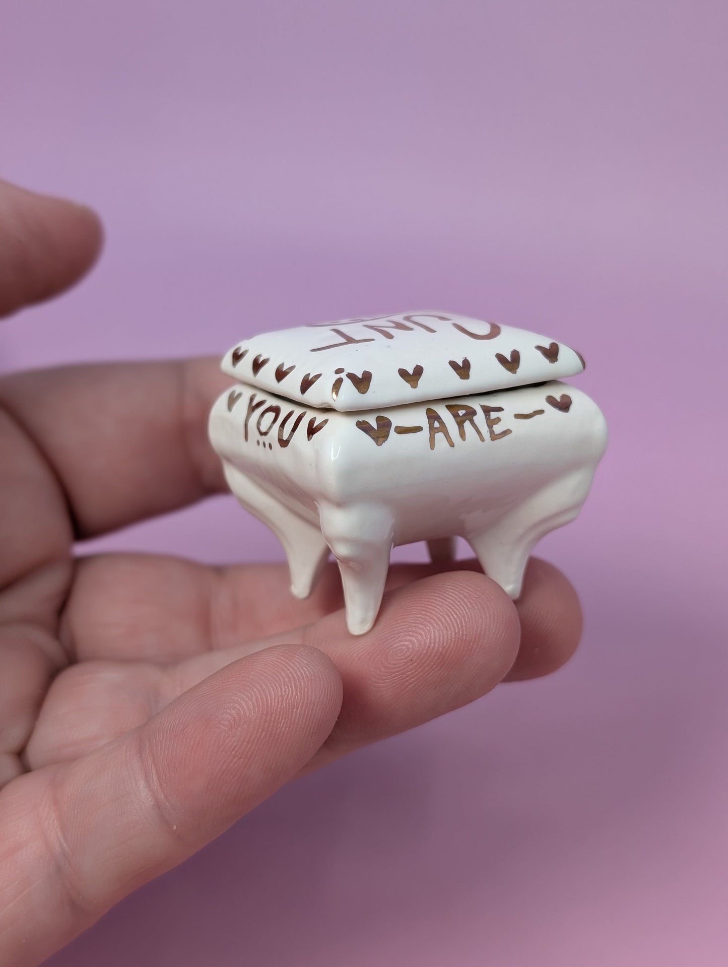 Tiny Cunty Pillbox