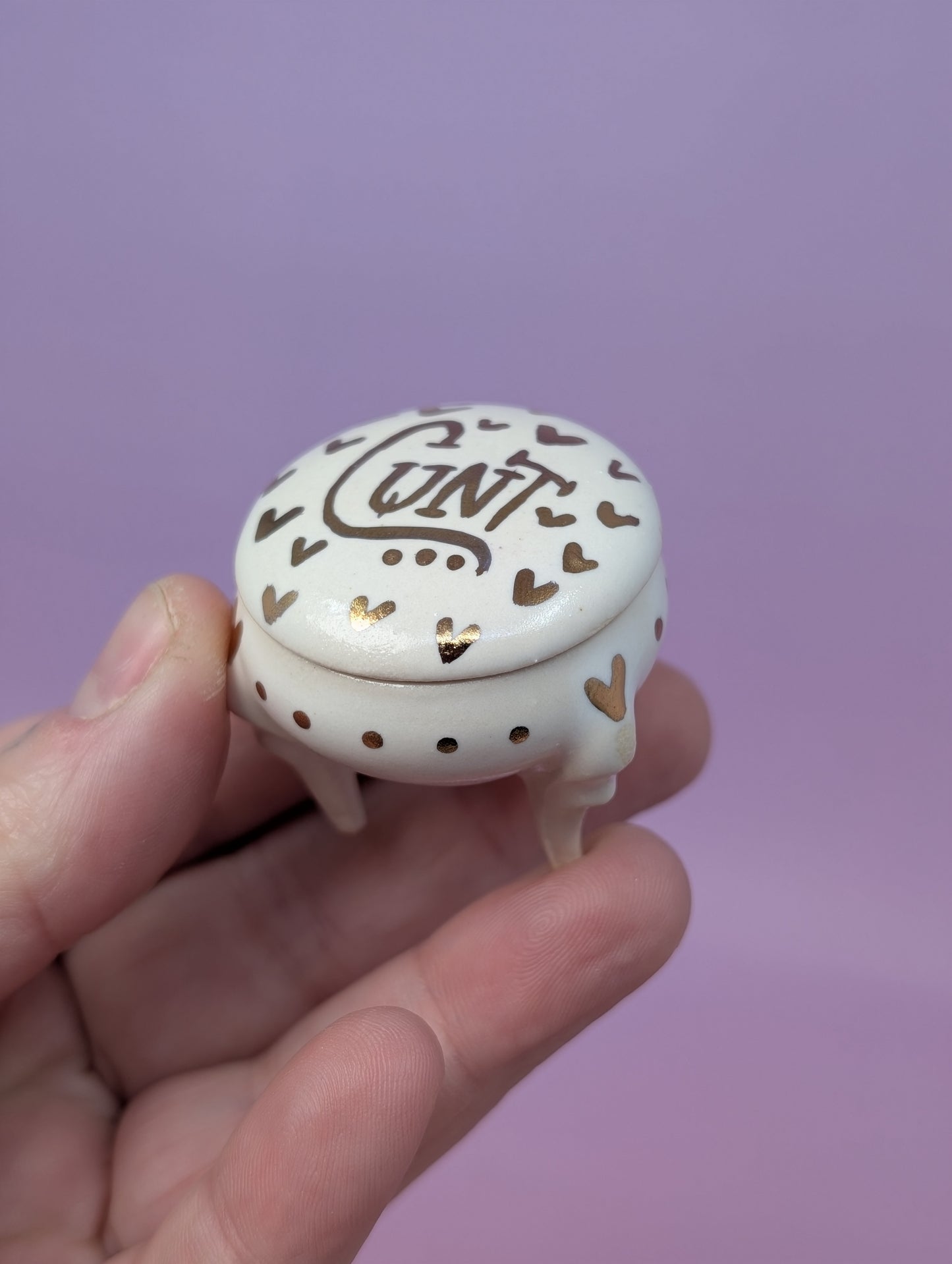 Tiny Cunty Pillbox