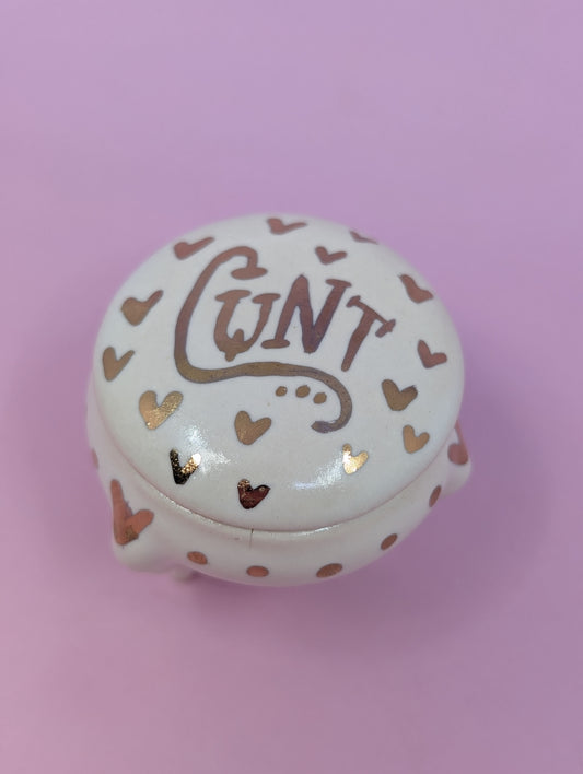 Tiny Cunty Pillbox