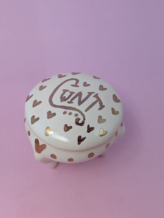 Tiny Cunty Pillbox