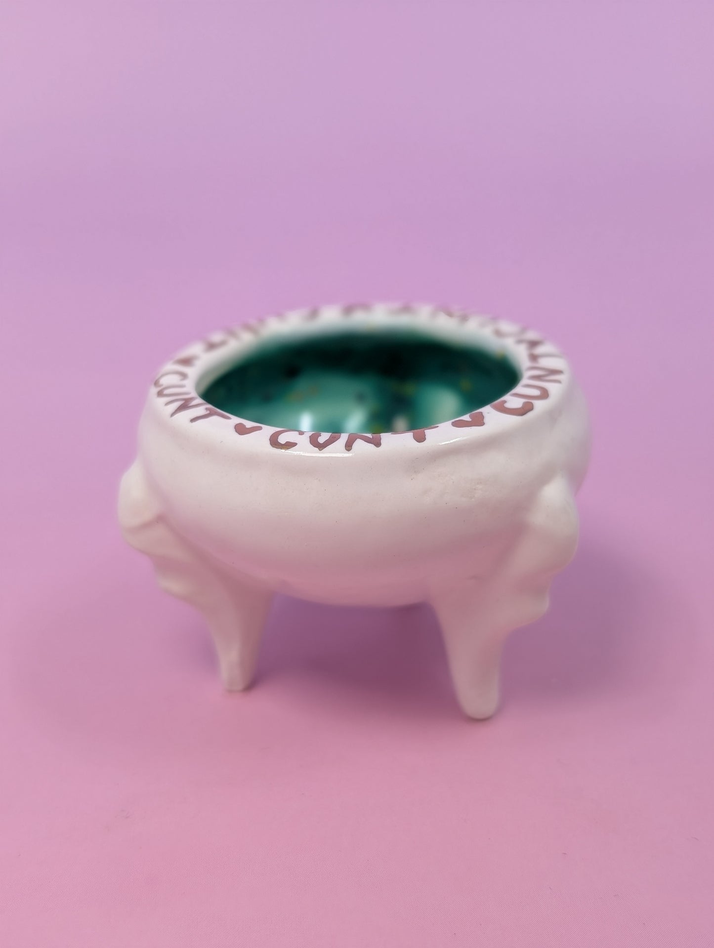 Tiny Cunty Pillbox