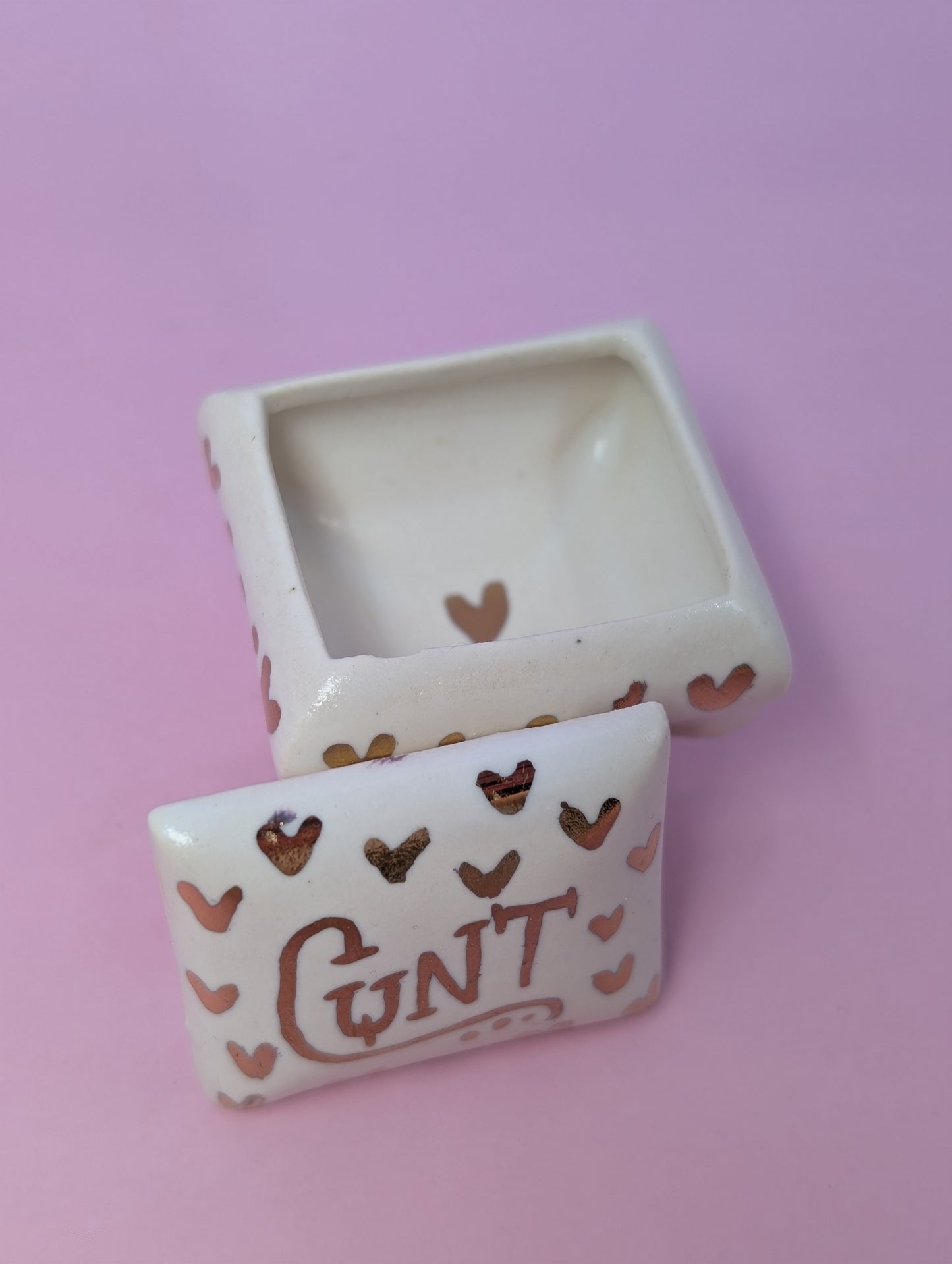 Tiny Cunty Pillbox