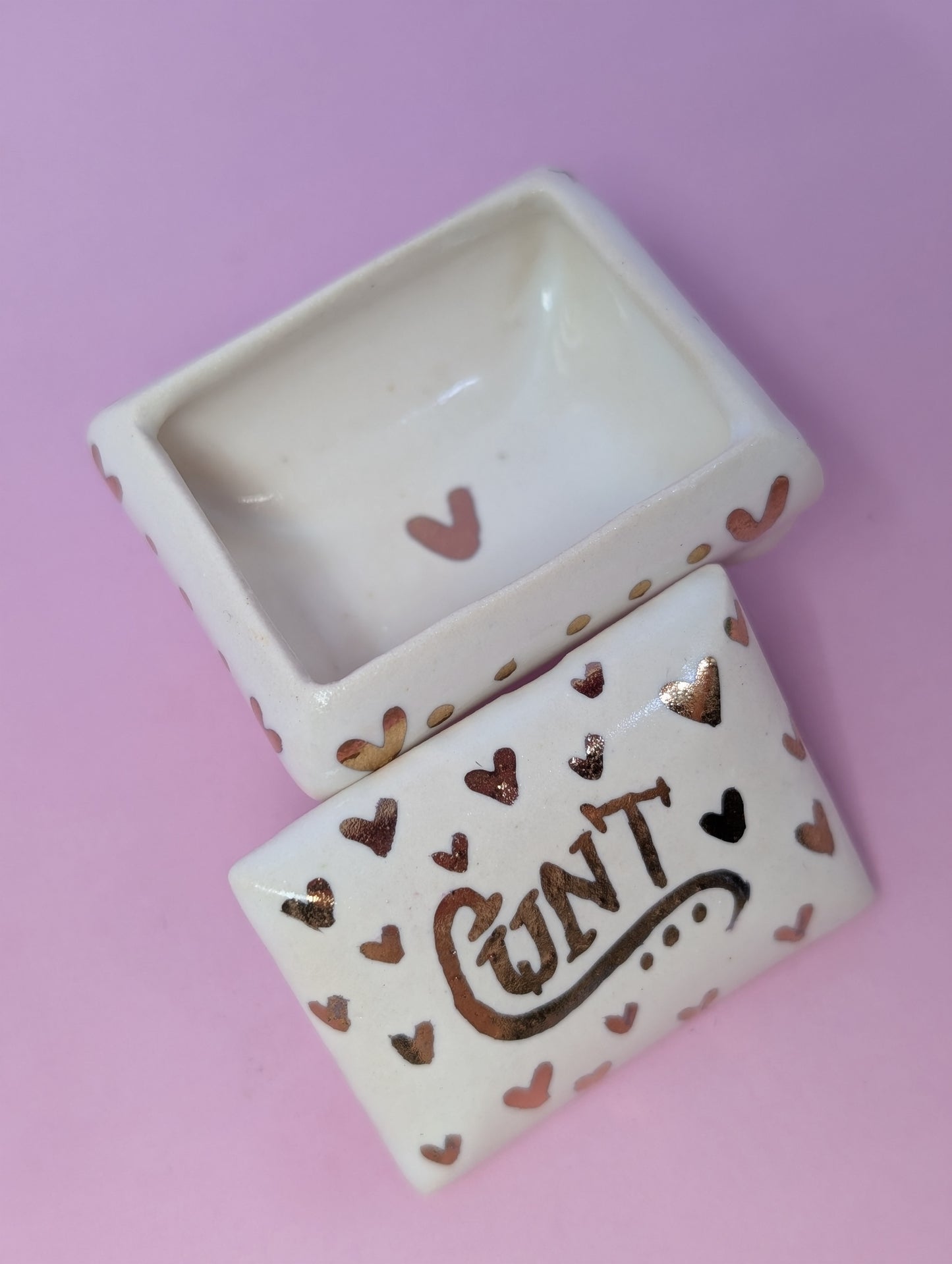 Tiny Cunty Pillbox