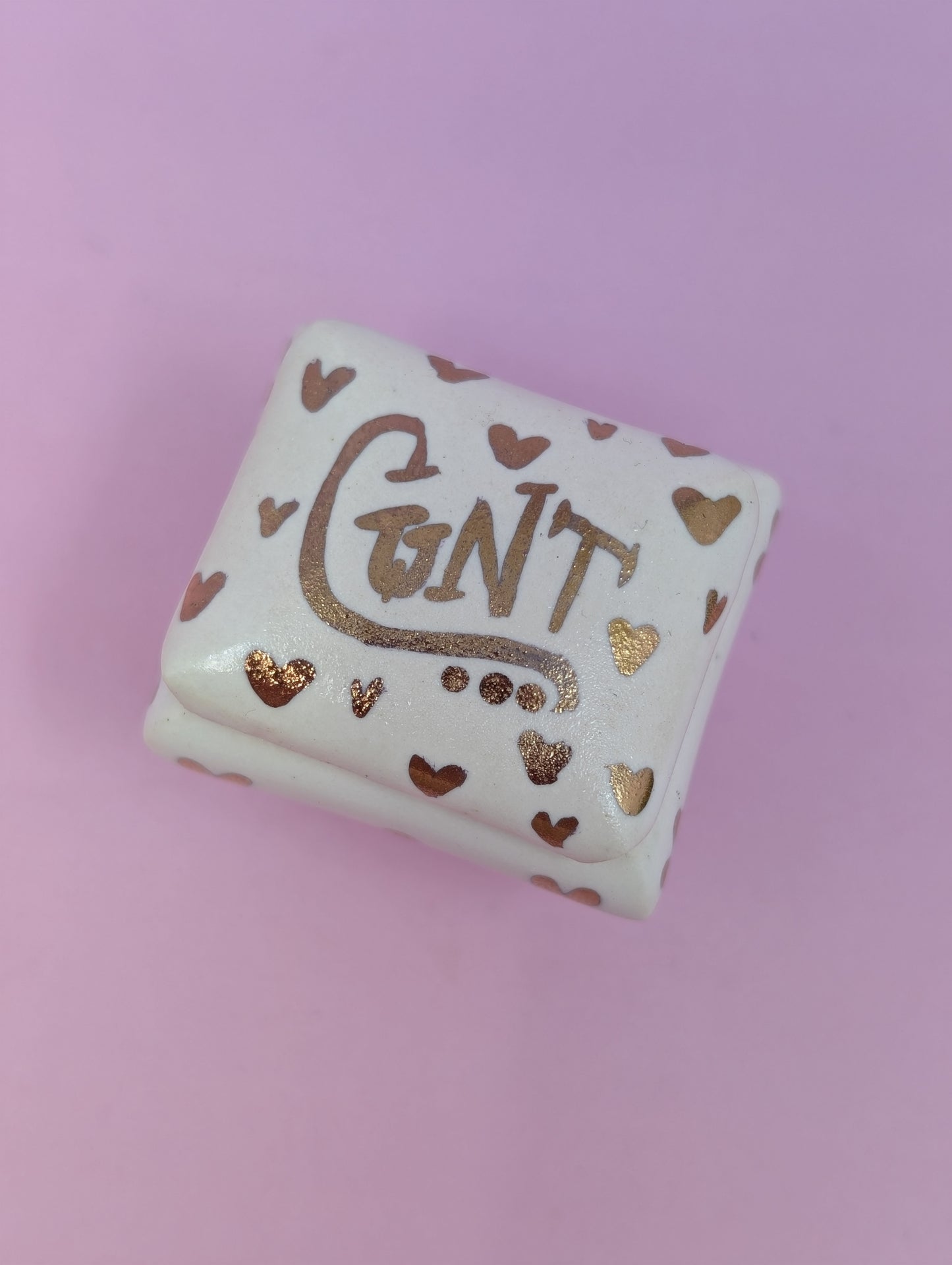 Tiny Cunty Pillbox