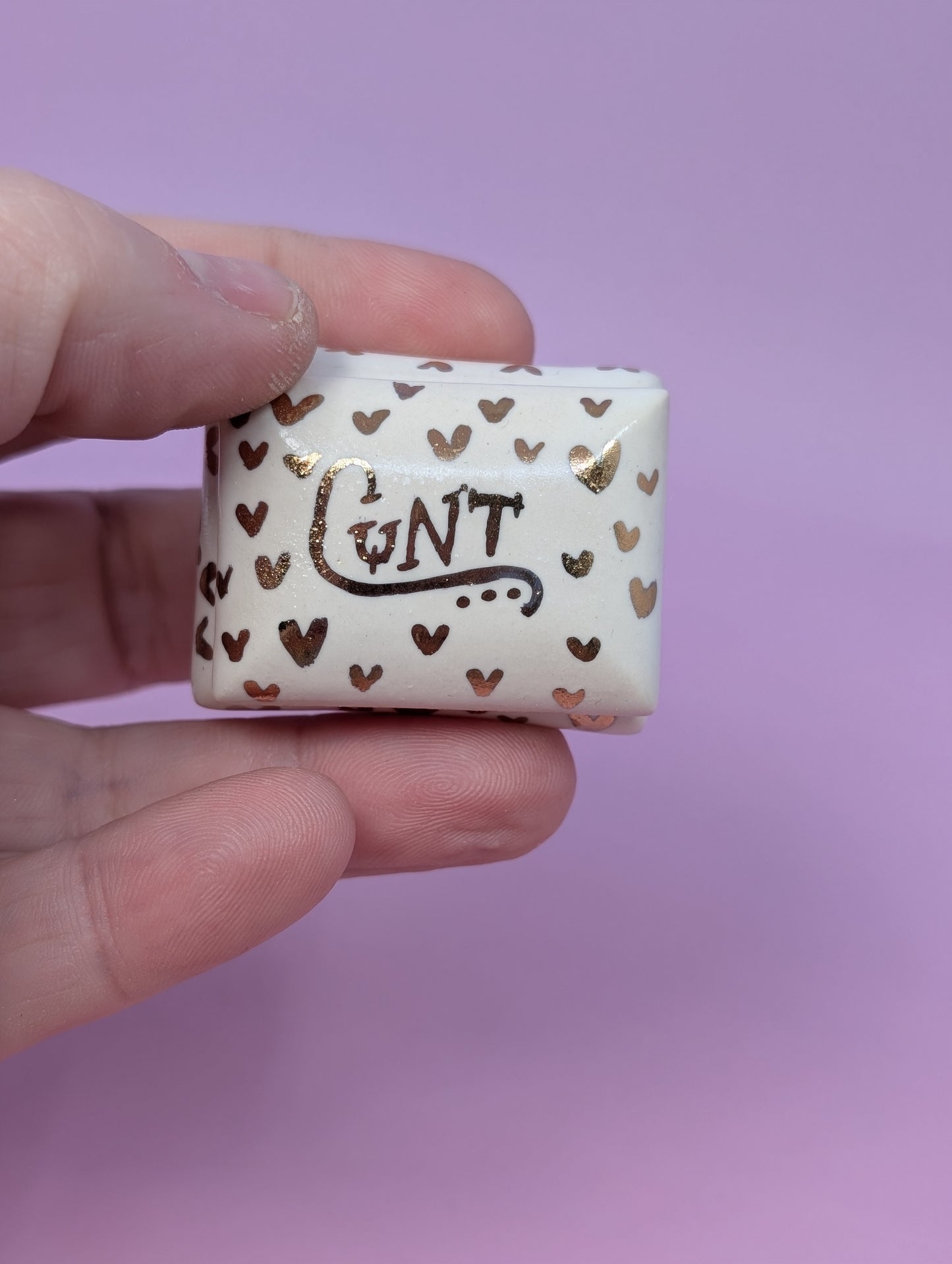 Tiny Cunty Pillbox