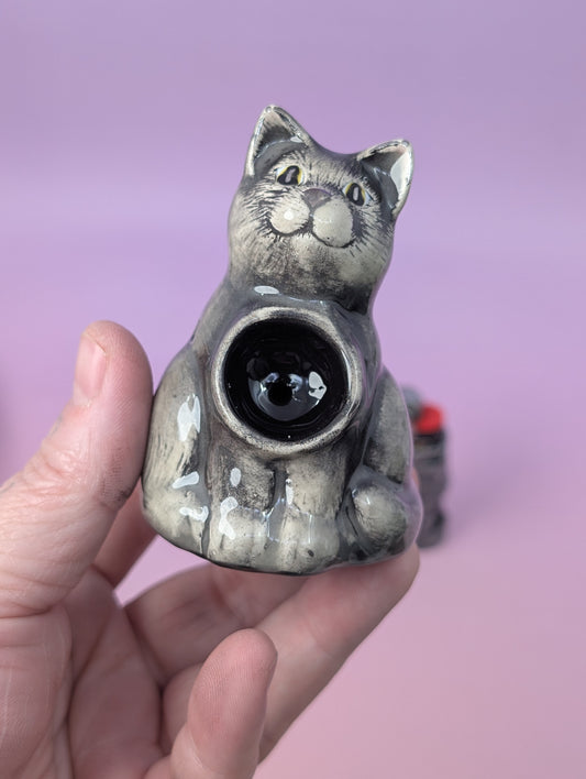 Cat Pipe with Yarn Ball