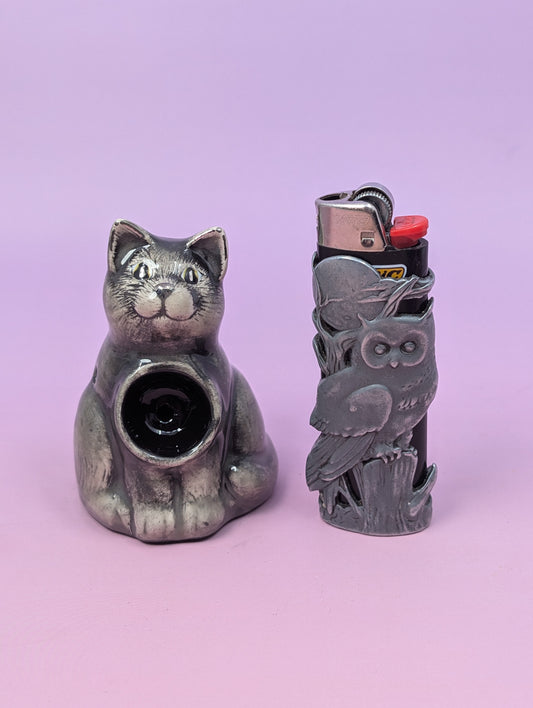 Cat Pipe with Yarn Ball