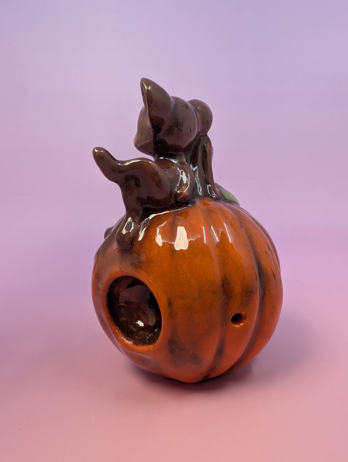 Mouse on Jack-o-Lantern Pipe